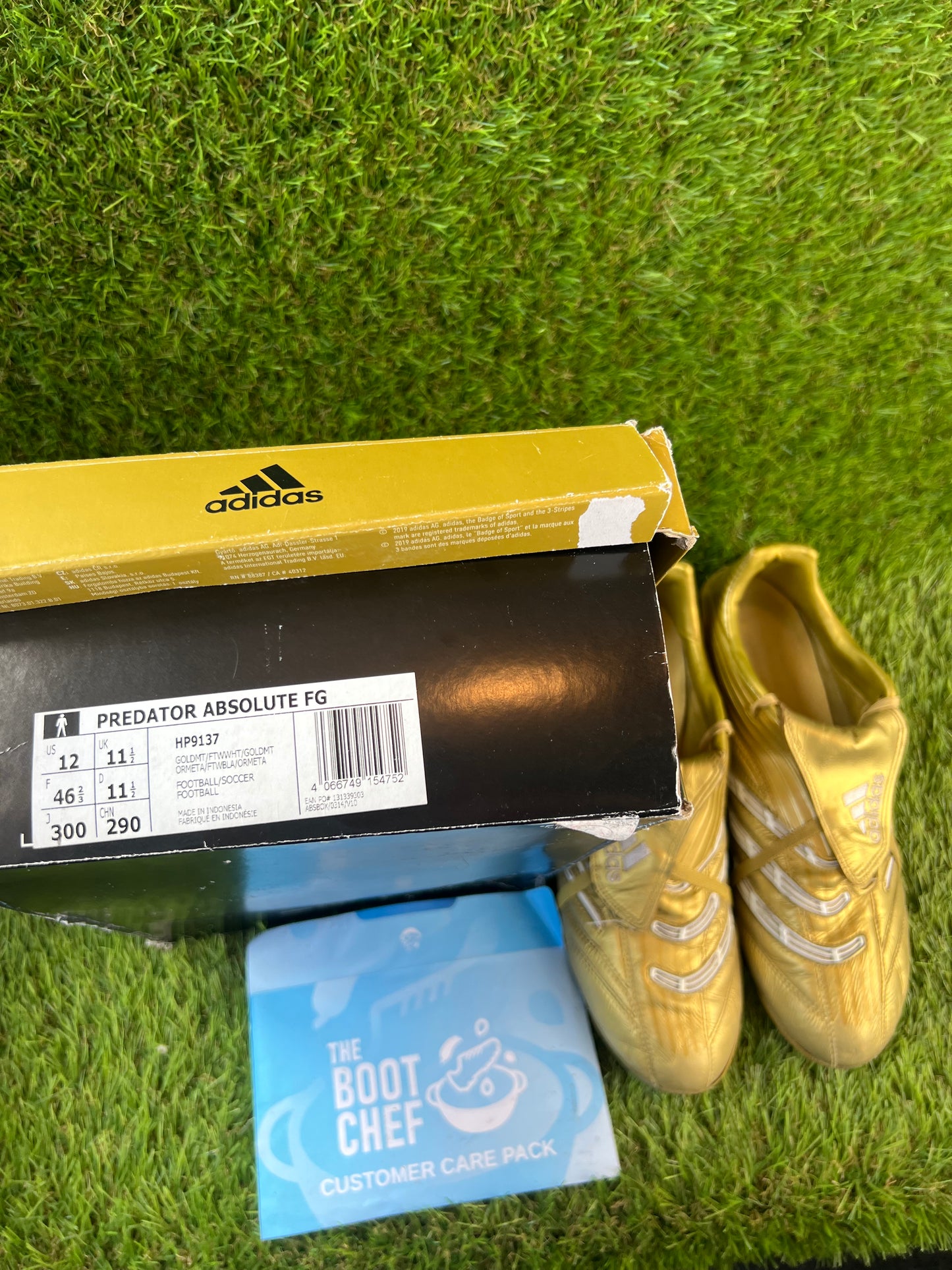 Adidas Predator Absolute 2022 remake FG - 11.5 UK