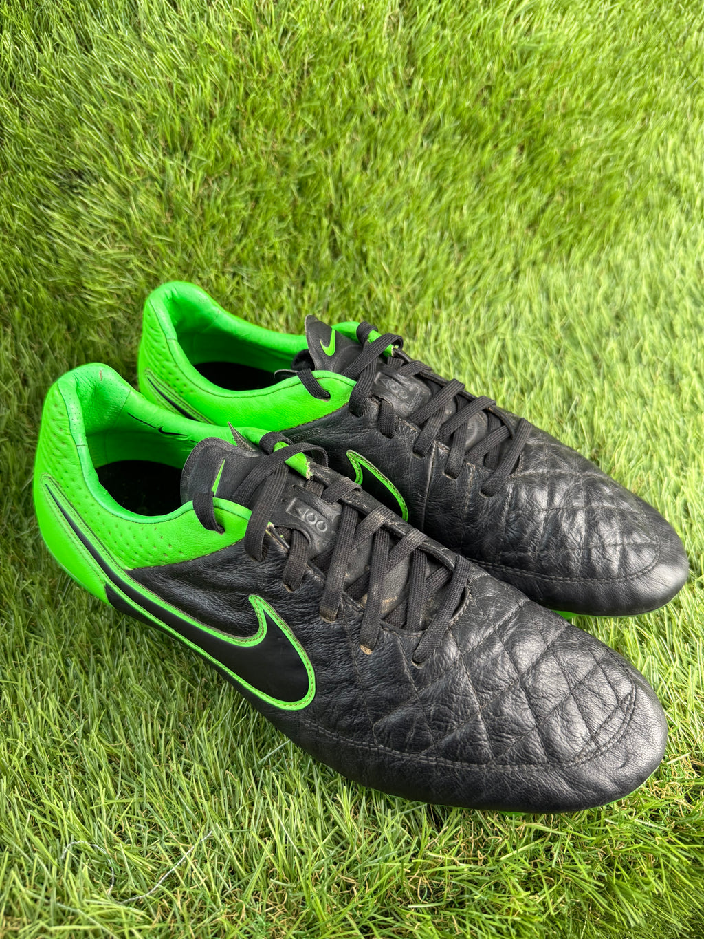 Nike Tiempo Legend V Elite ACC SG - 8.5 UK