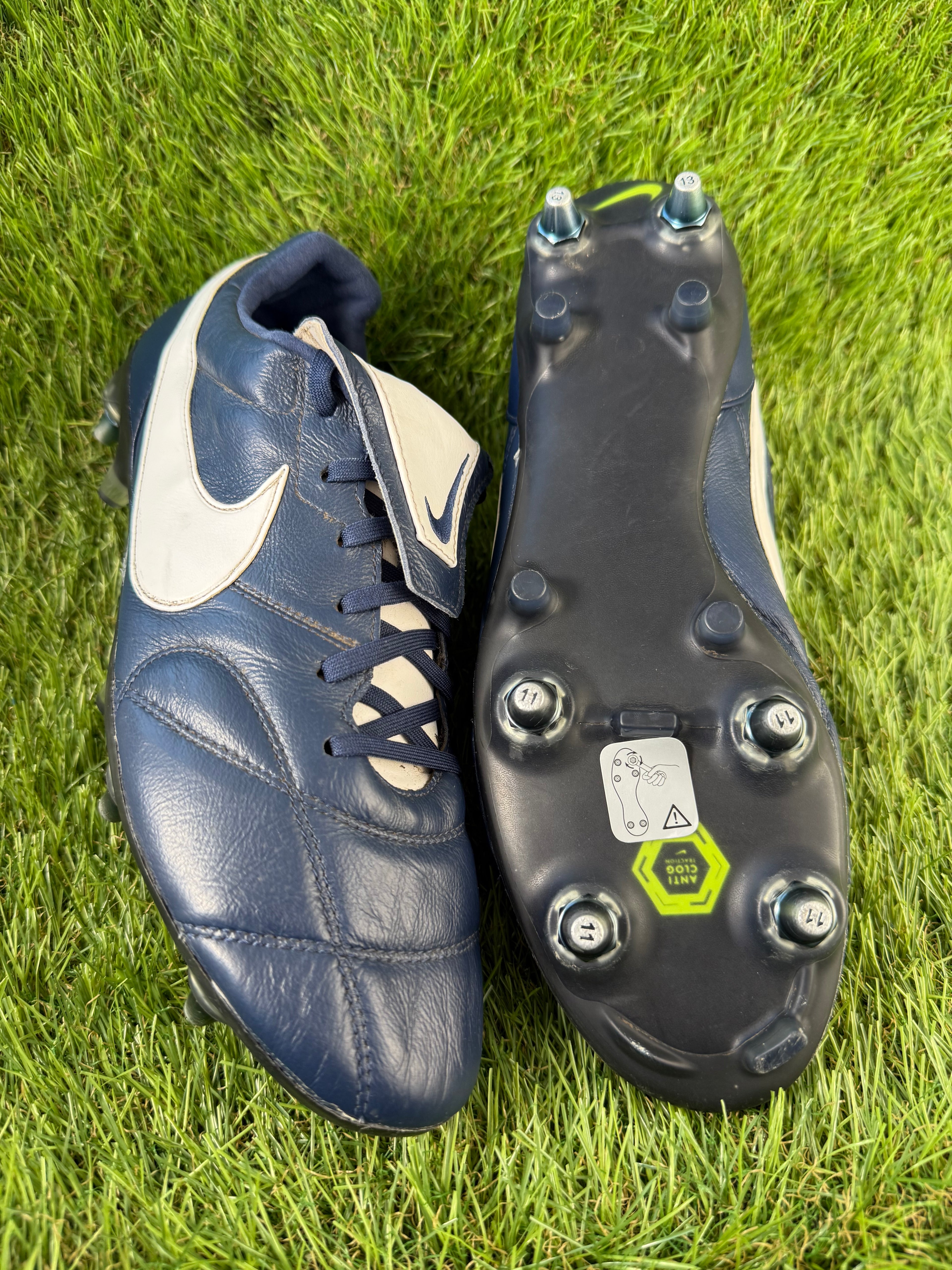 Nike Premier II SG - 8.5 UK