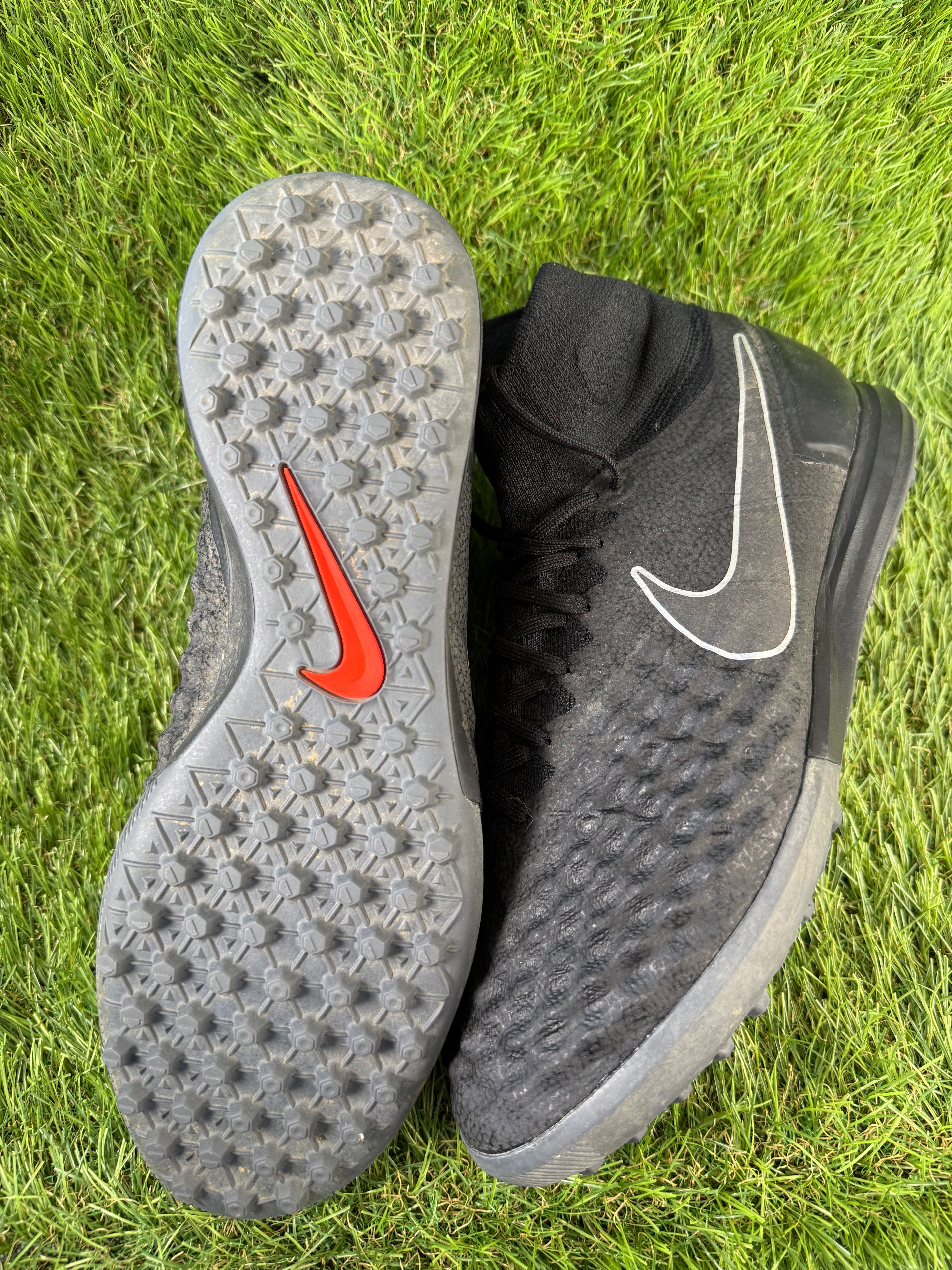 Nike MagistaX - 8.5 UK