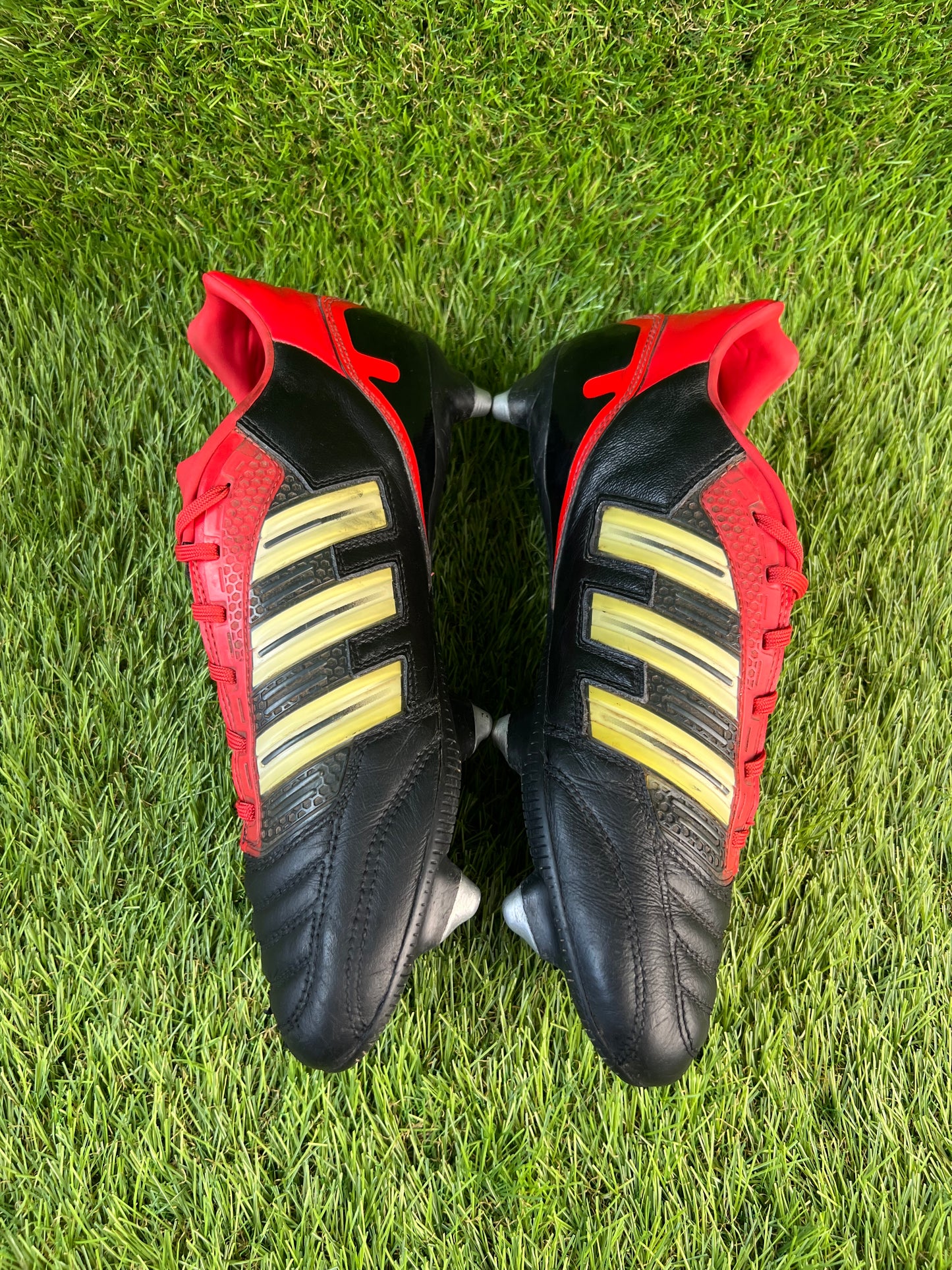 Adidas Predator Adipower SG - 9.5 UK