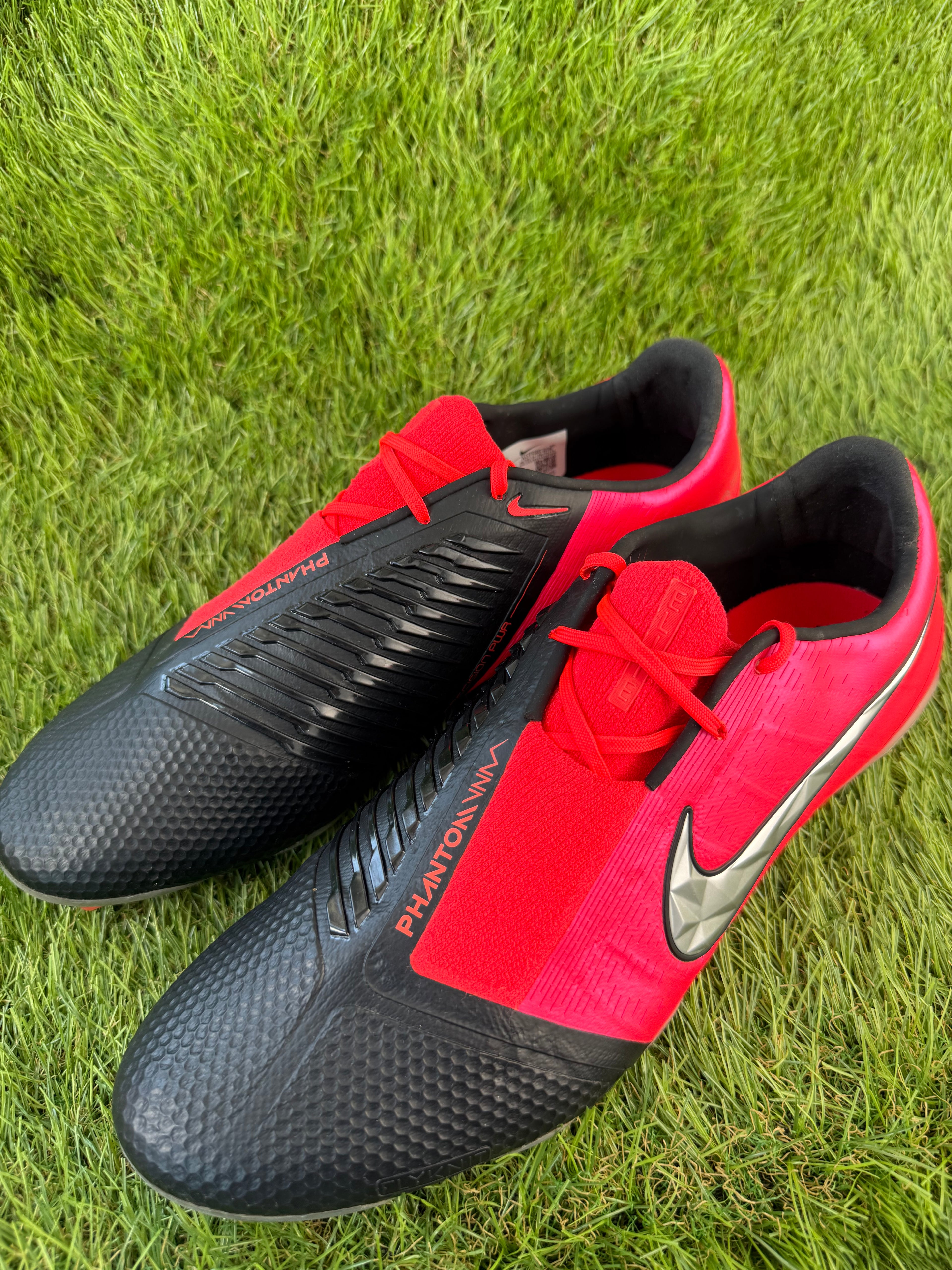 Nike Phantom Venom Elite FG - 12 UK