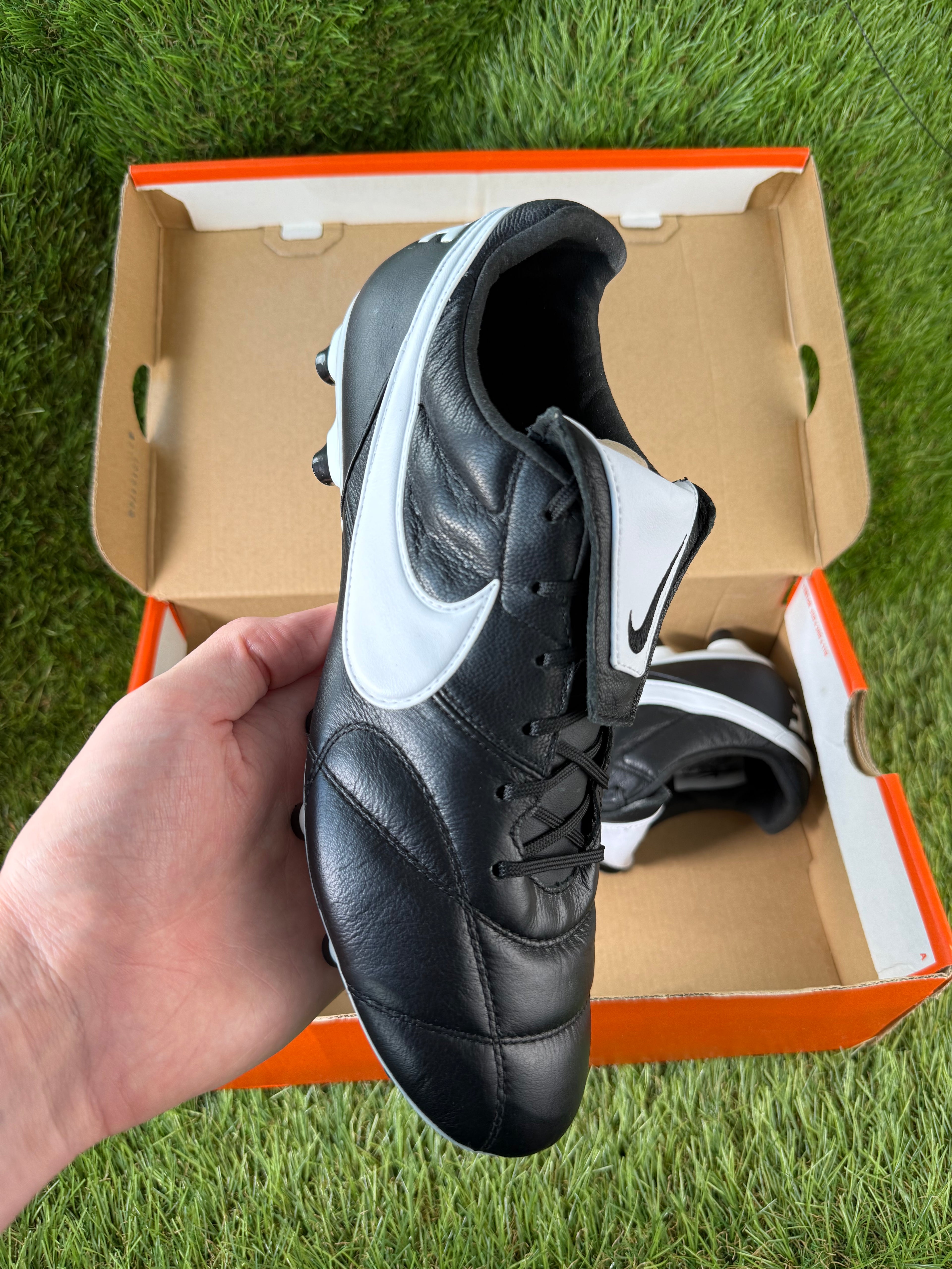 Nike Premier II FG - 8.5 UK
