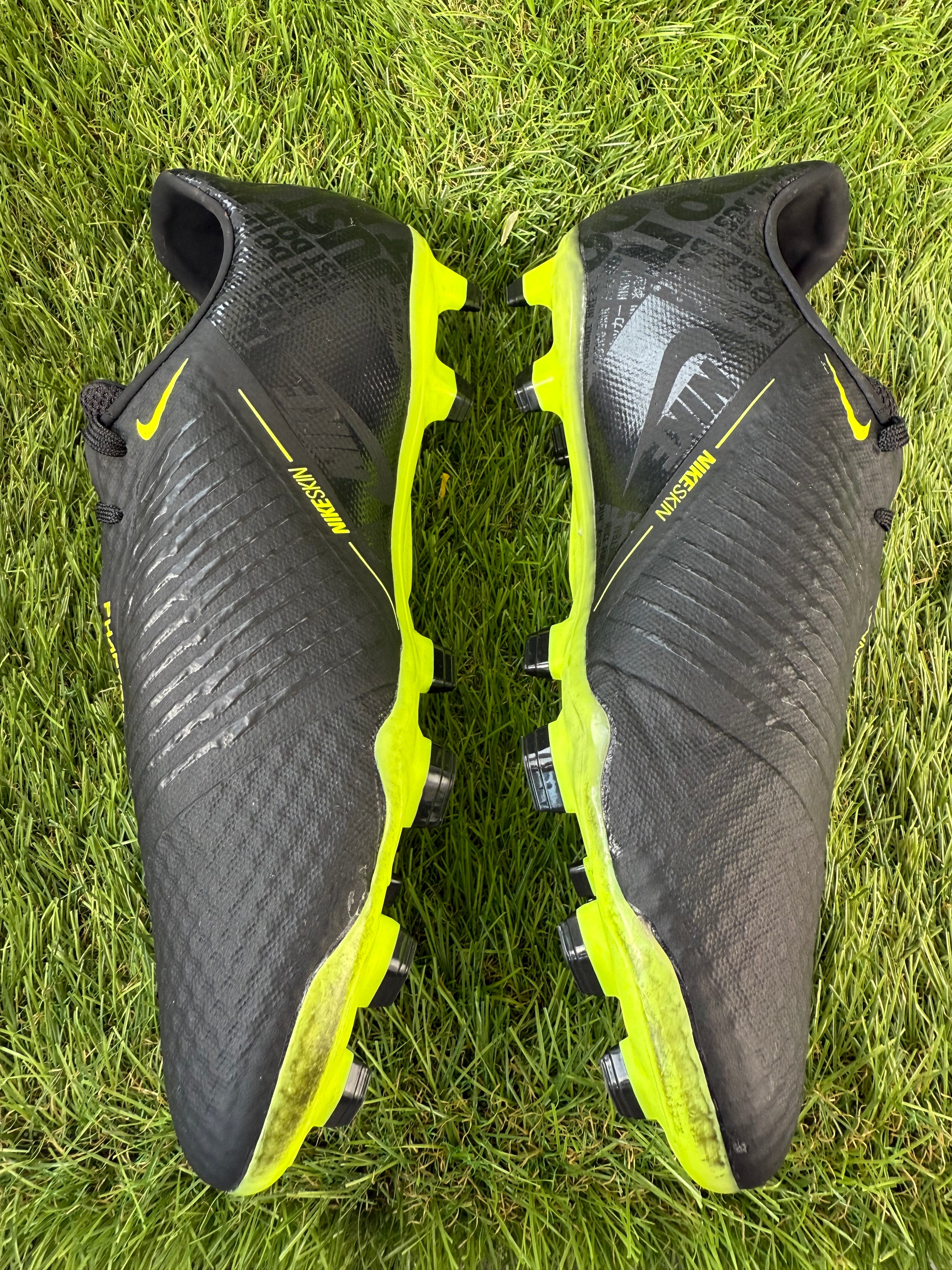 Nike Phantom Venom Academy FG - 8 UK