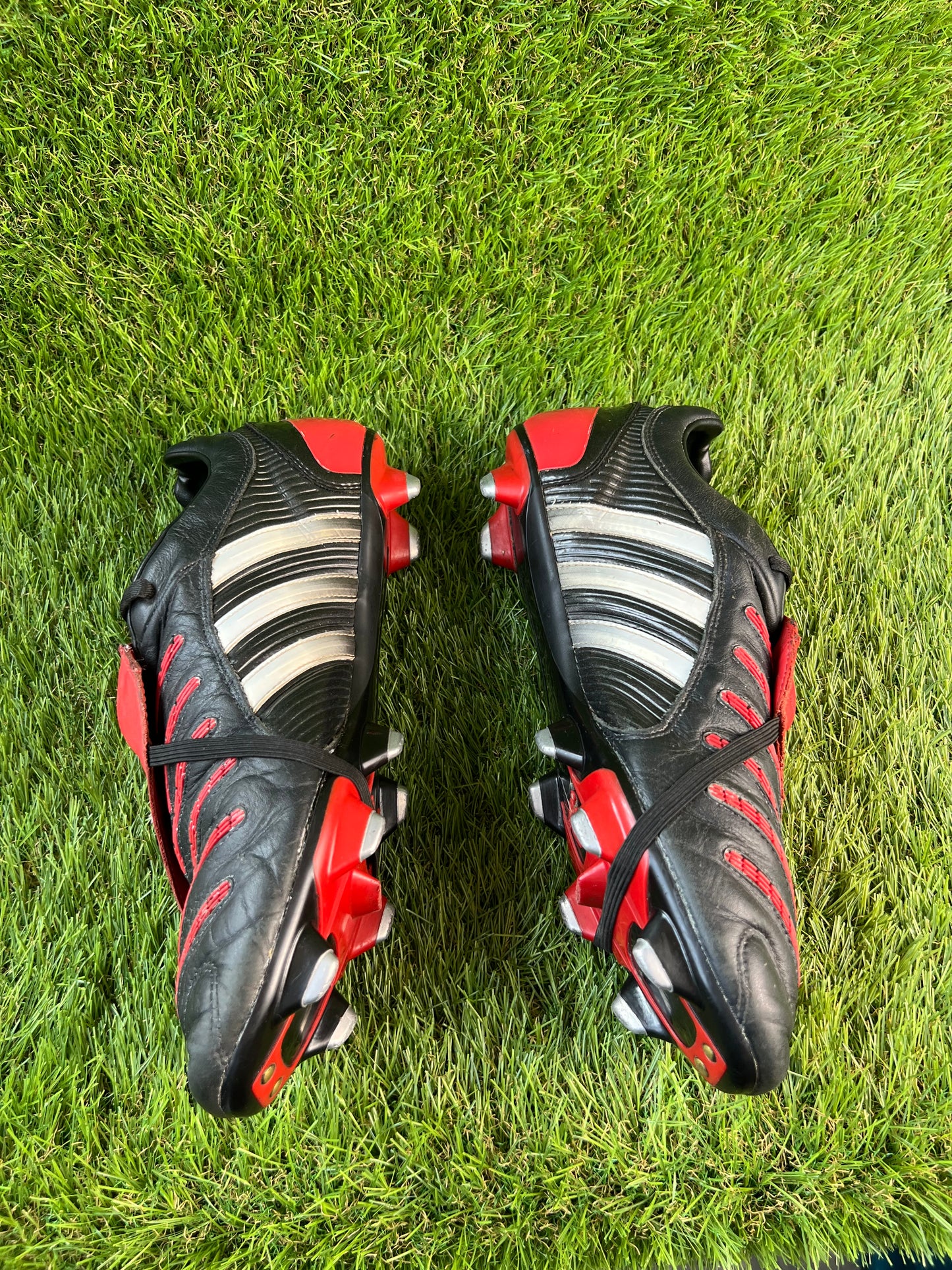 Adidas Predator Pulse Pulsado SG - 12 UK