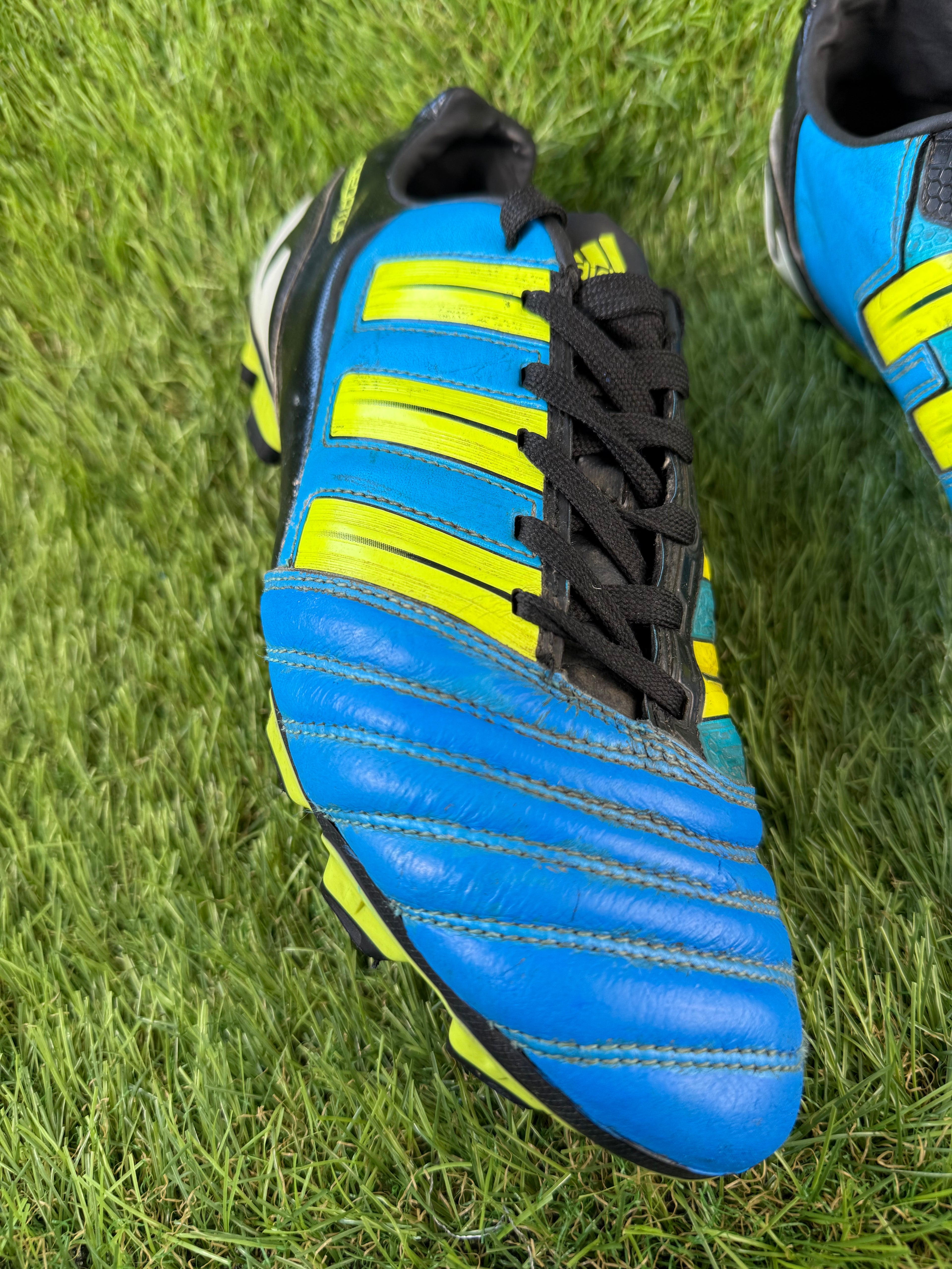 Adidas Predator AdiPower FG - 8 UK