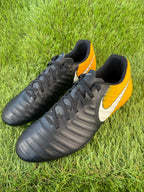 Nike Tiempo Legend 7 SG - 8 UK
