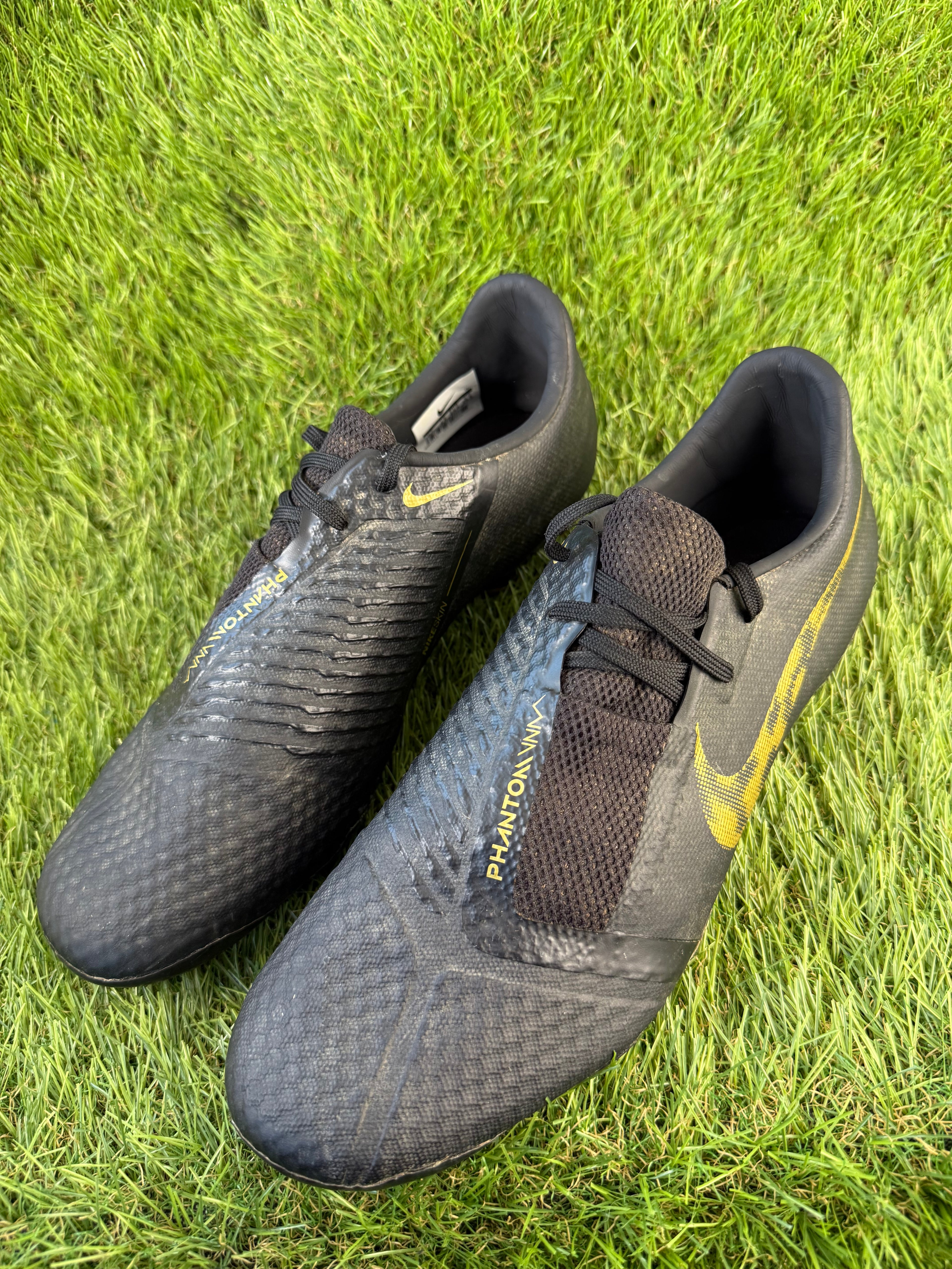 Nike Phantom Venom Academy FG - 9.5 UK