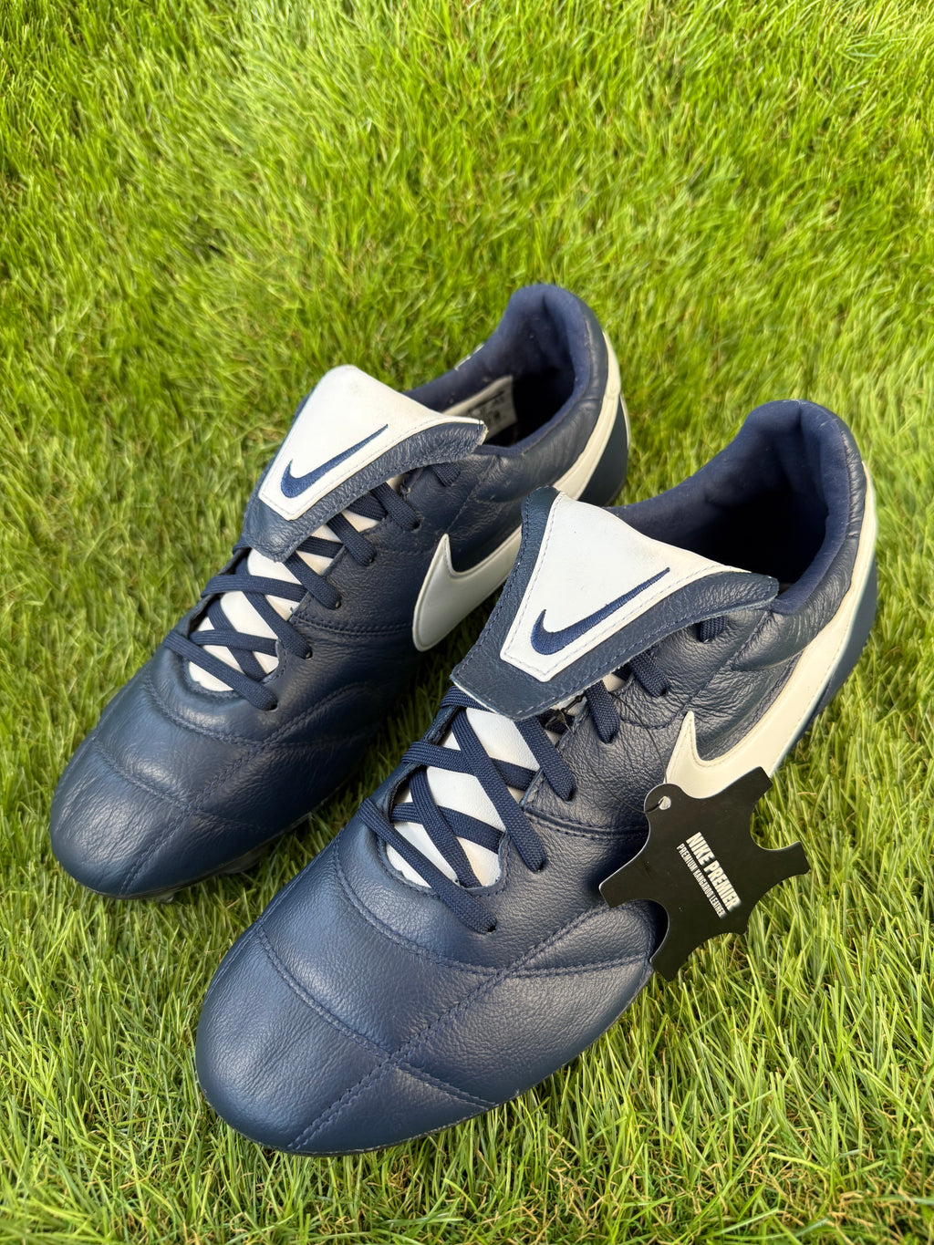 Nike Premier II SG - 7.5 UK