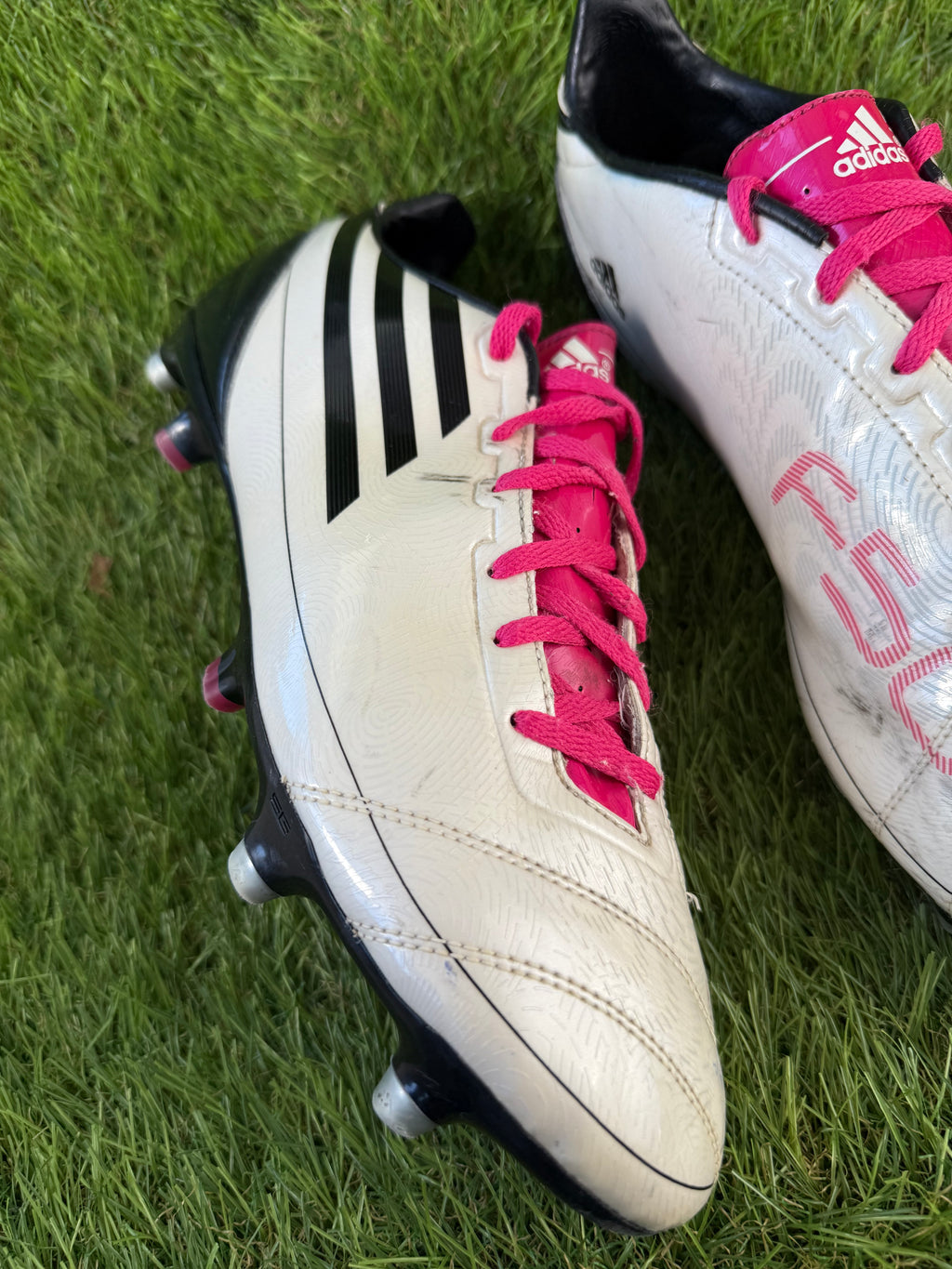 Adidas F50 F10 SG - 9.5 UK