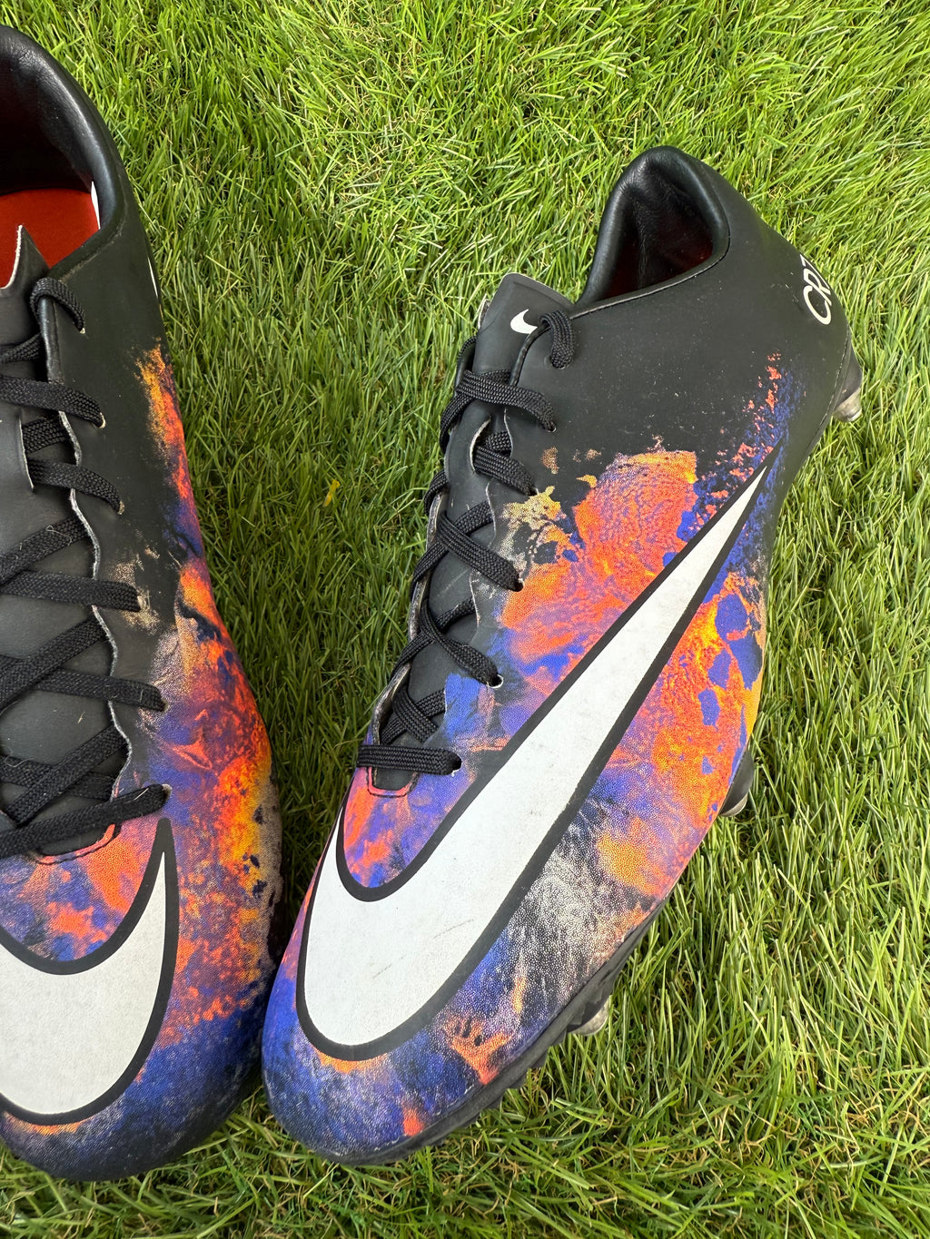 Nike Mercurial Vapor Victory V CR7 Savage Beauty SG - 9.5 UK