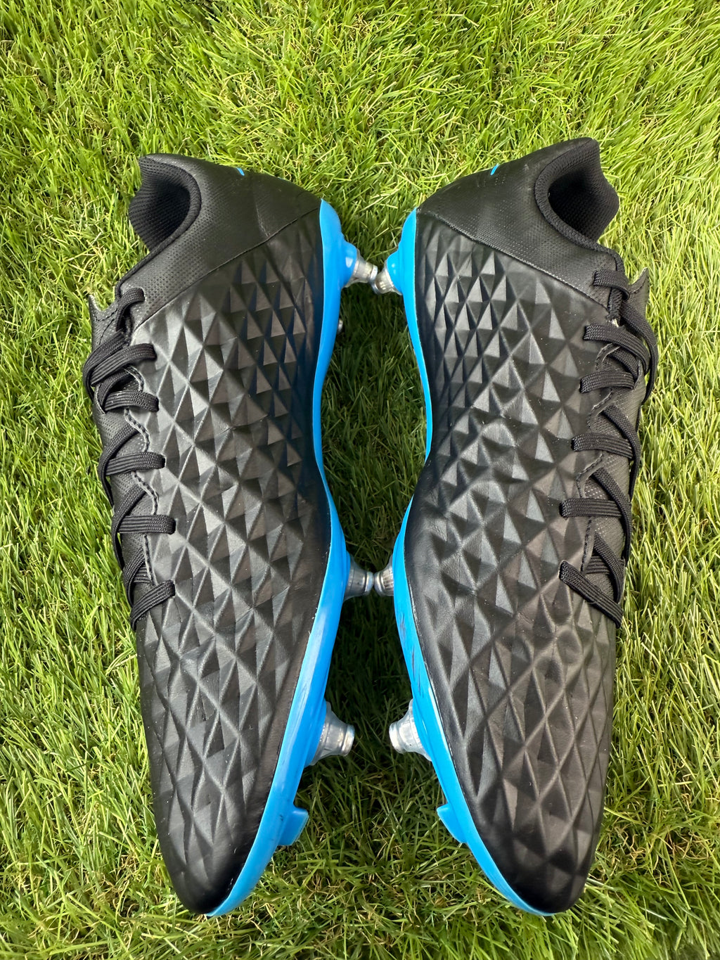 Nike Tiempo Legend 8 SG - 10 UK