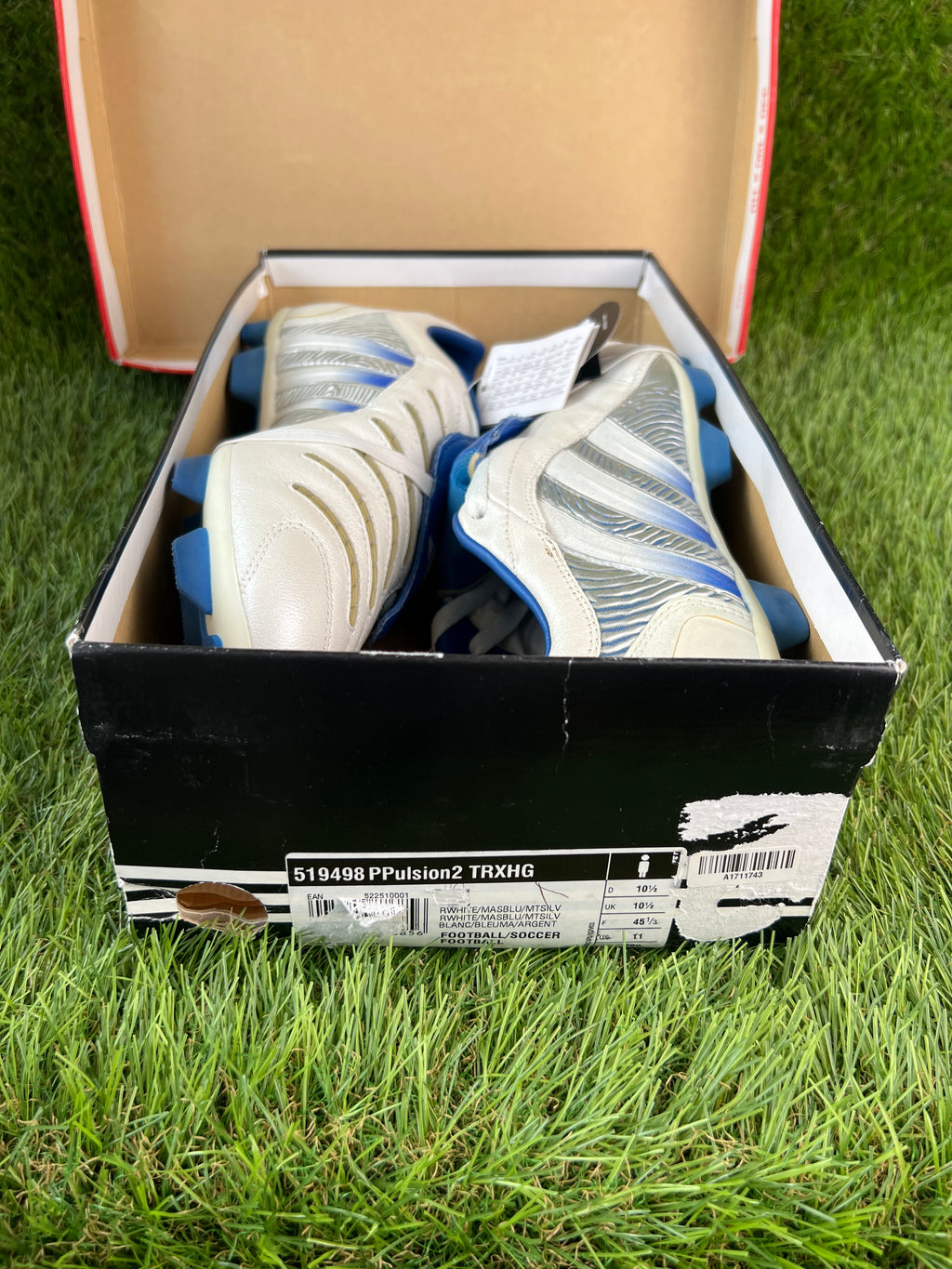 Adidas Predator Pulsion FG - 10.5 UK