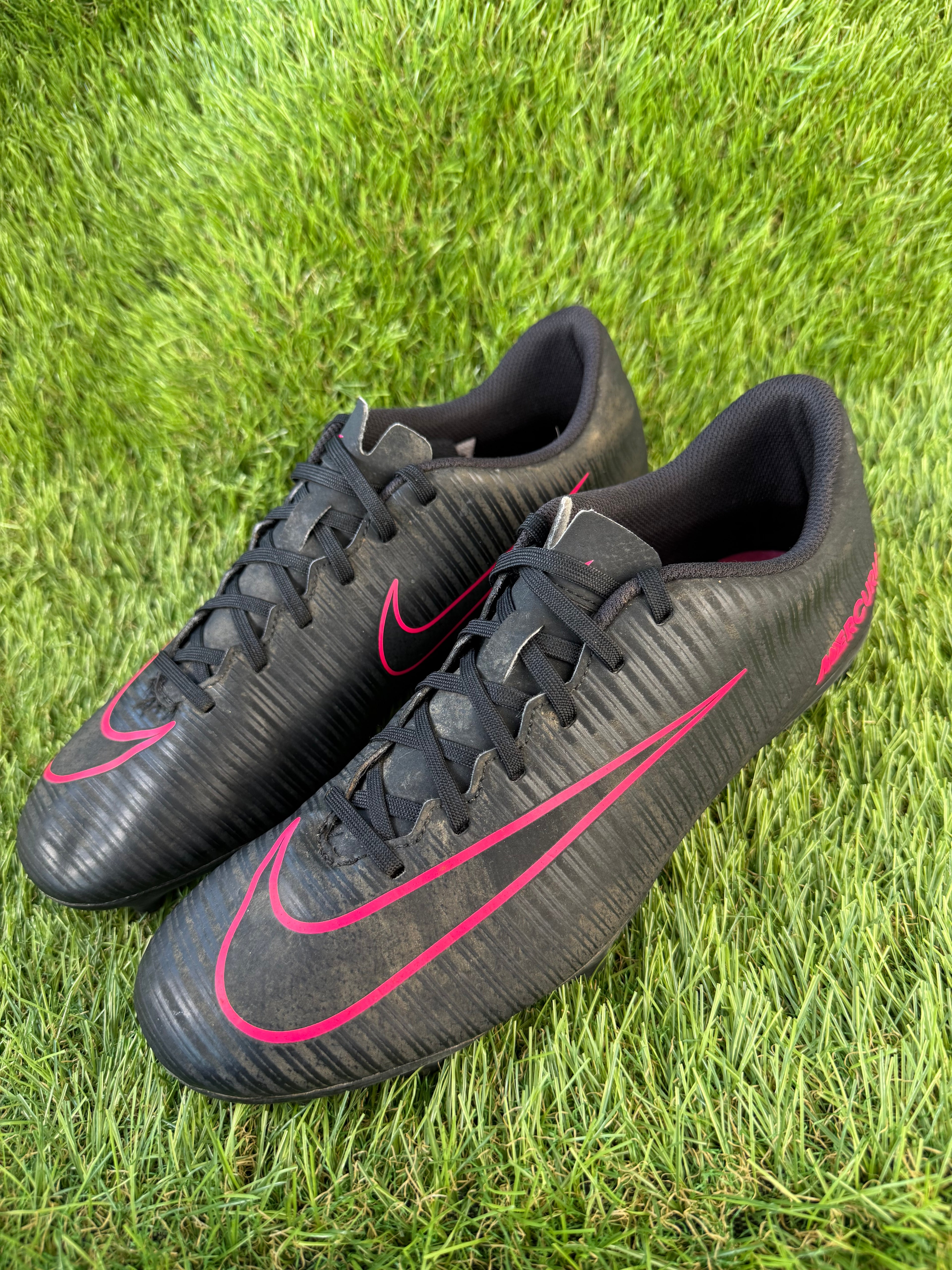 Nike Mercurial Victory FG - 8 UK