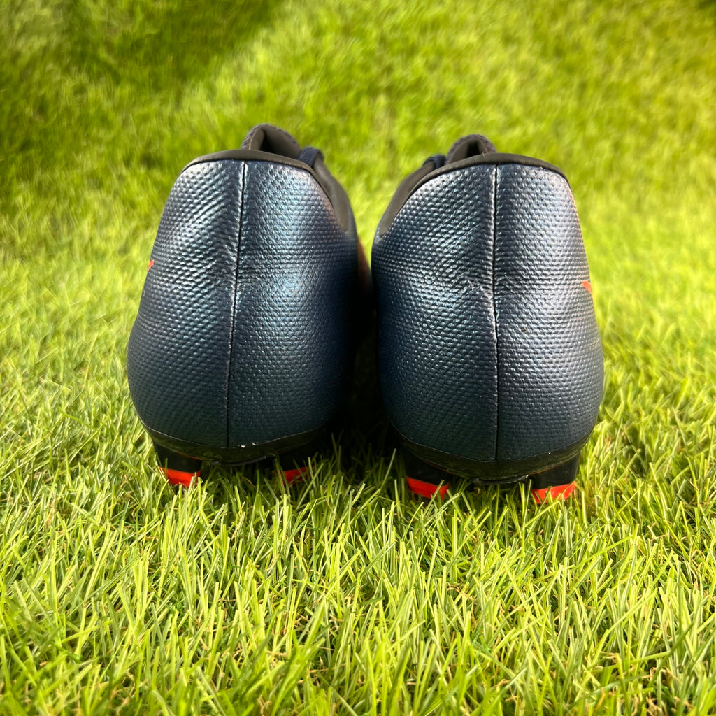 Nike Phantom Venom Academy FG - 8.5 UK