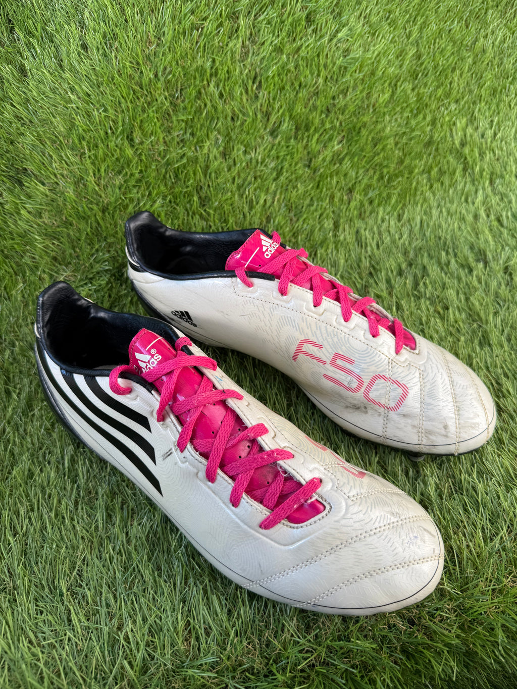 Adidas F50 F10 SG - 9.5 UK