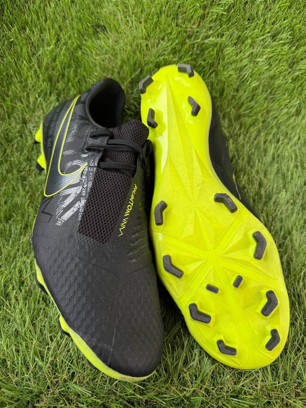 Nike Phantom Venom Academy FG - 10.5 UK