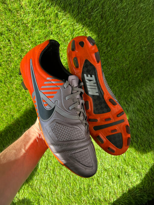 Nike CTR360 Maestri Elite World Cup FG - 11 UK
