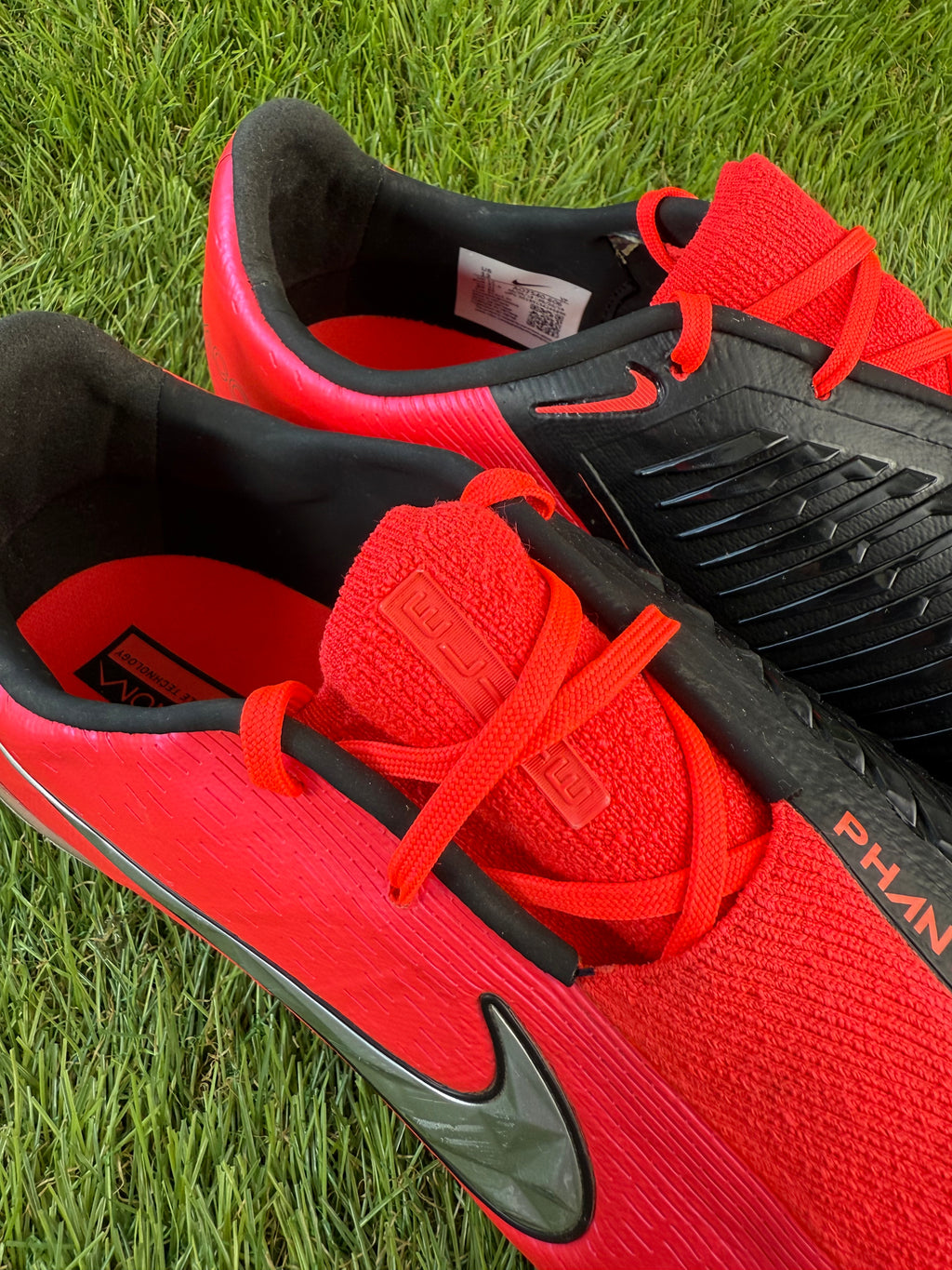 Nike Phantom Venom Elite FG - 12 UK