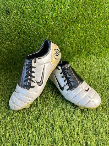 Nike Total 90 III Air Zoom SG - 9.5 UK