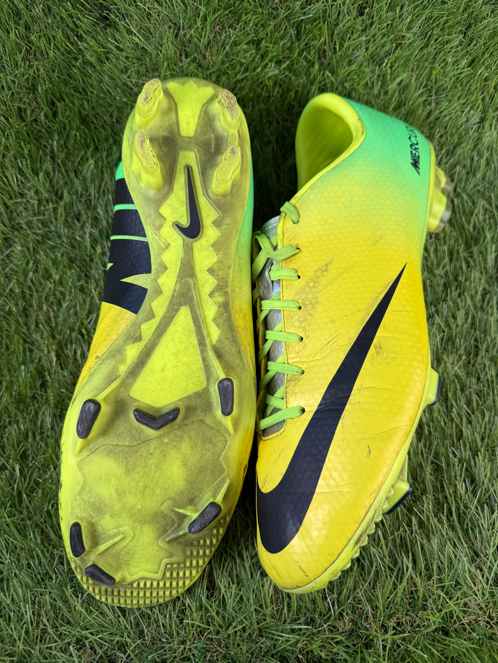Nike Mercurial Victory IV FG - 10 UK