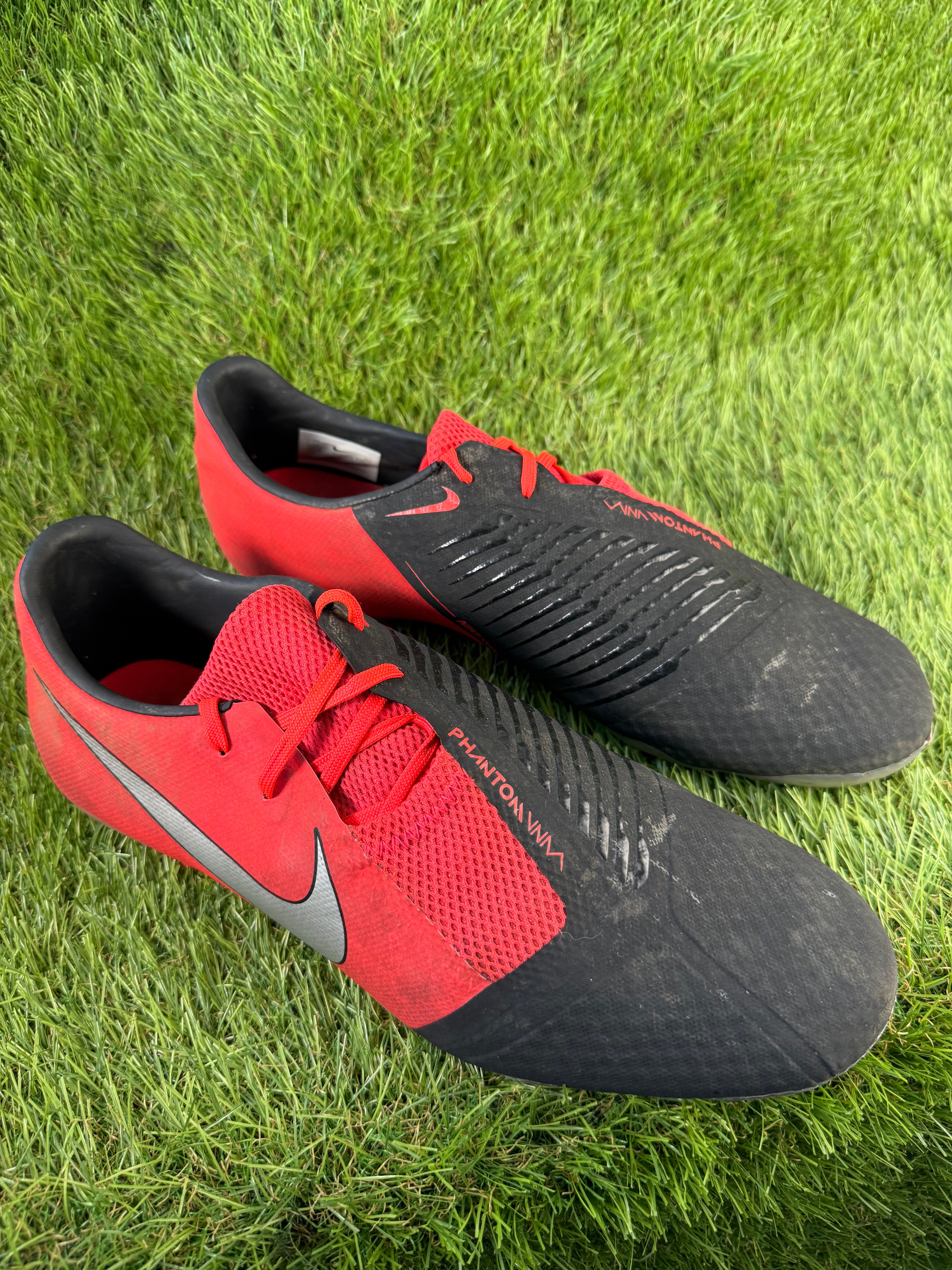 Nike Phantom Venom Academy FG - 11 UK