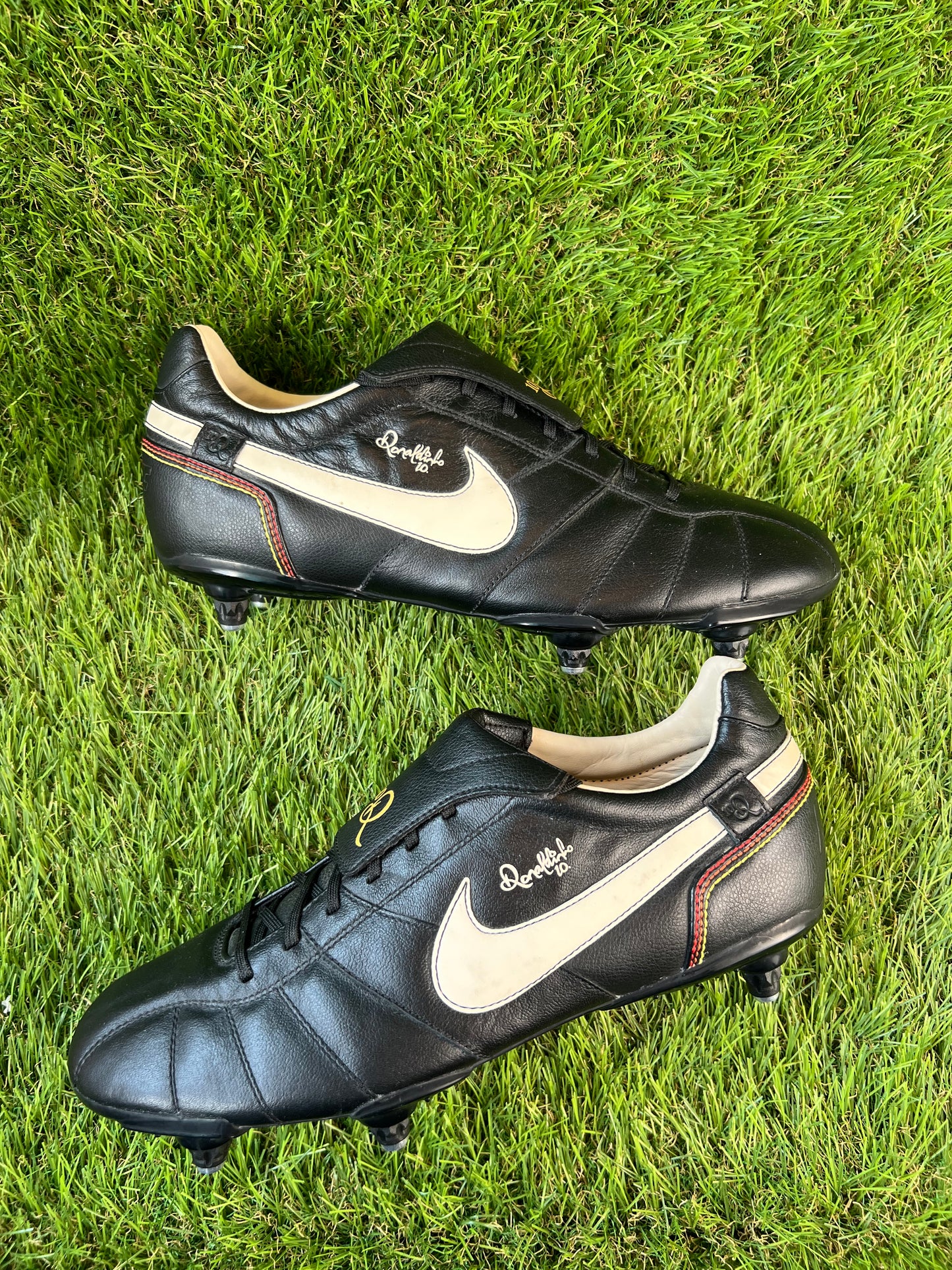 Nike Tiempo R10 SG - 9 UK