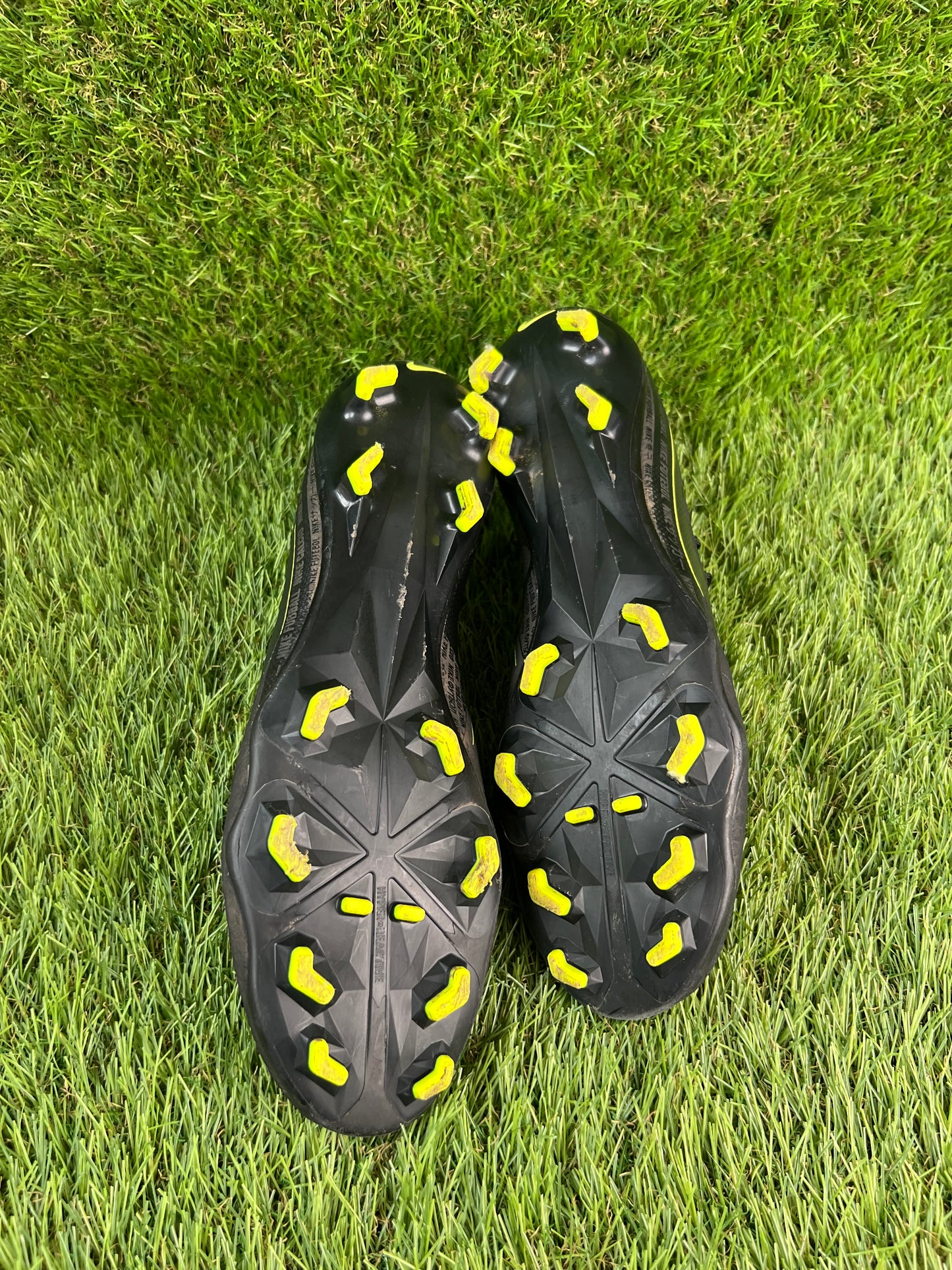 Nike Phantom Venom Pro FG - 8 UK