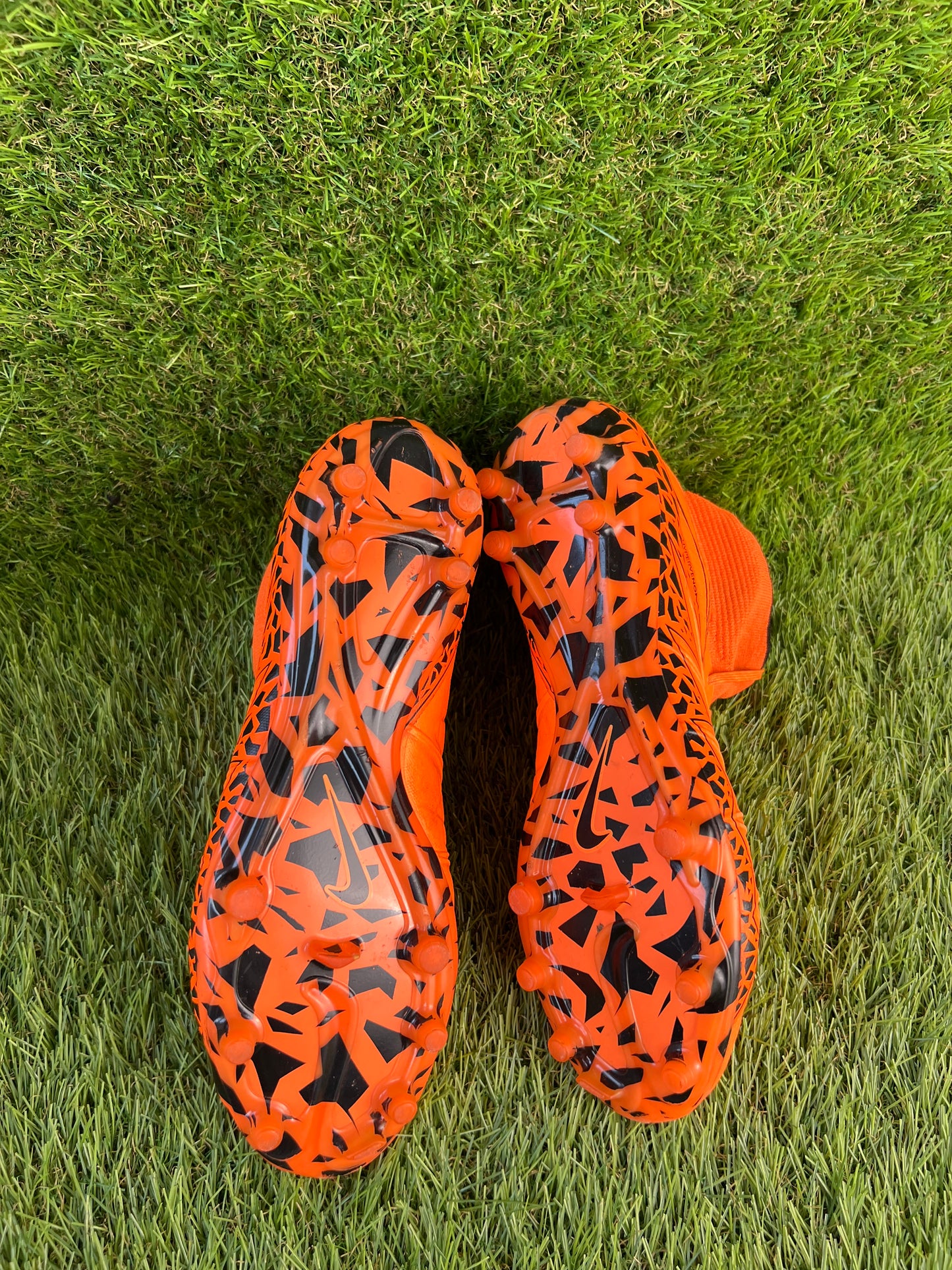 Nike Hypervenom Phantom II Elite - 7.5 UK
