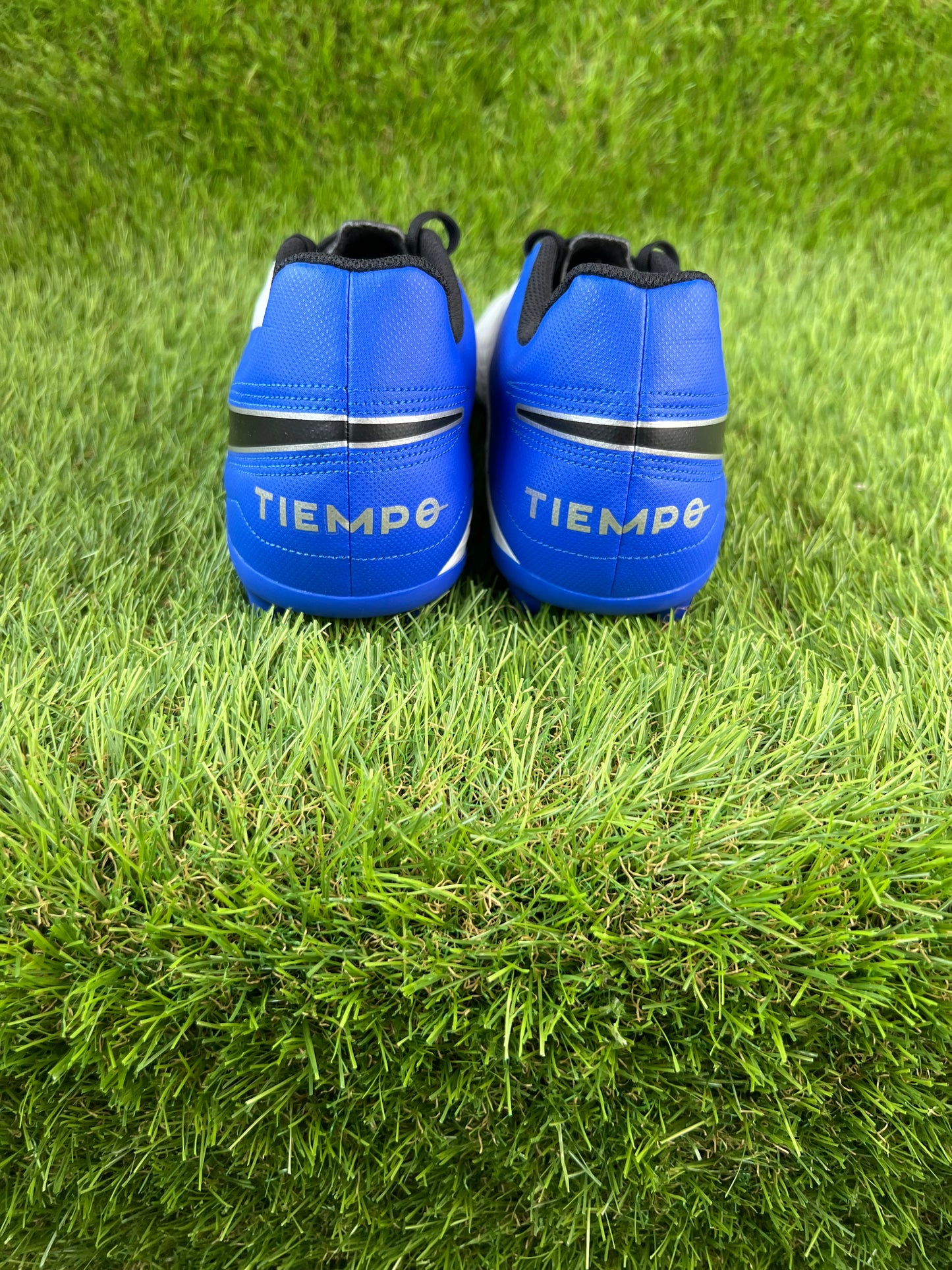 Nike Tiempo Legend 8 FG - 10 UK