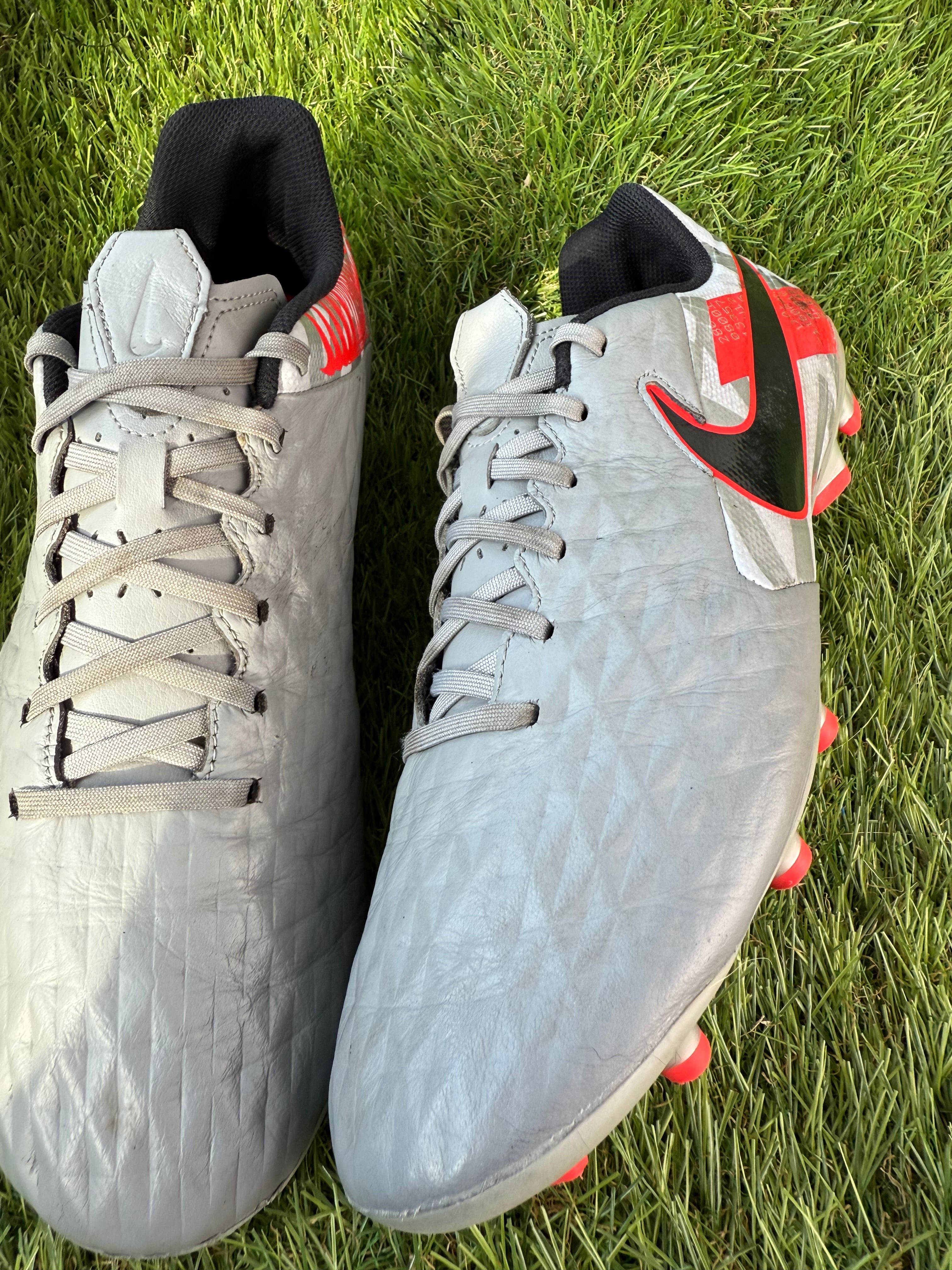 Nike Tiempo Legend 8 FG - 9 UK