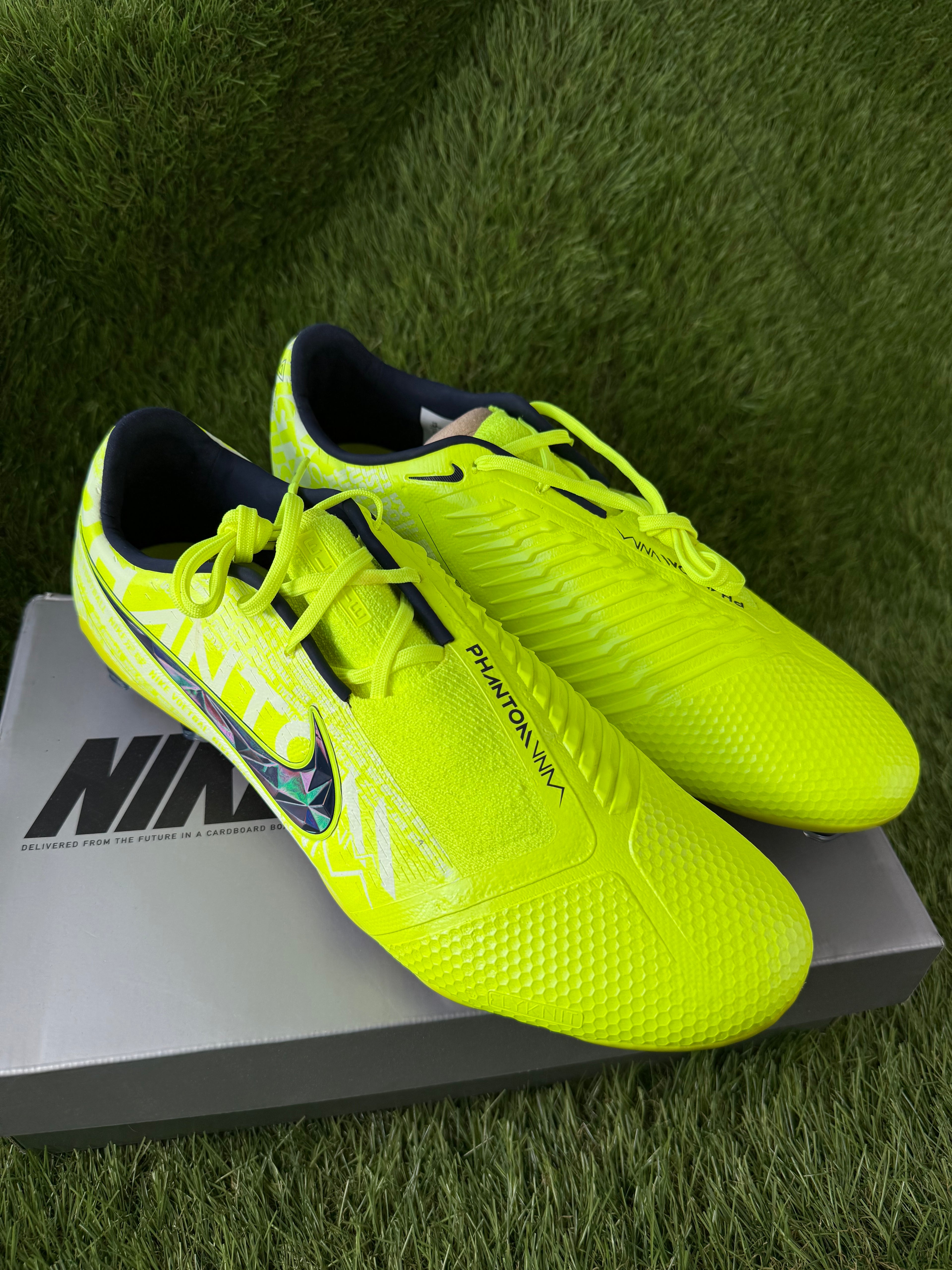 Nike Phantom Venom Elite FG - 11 UK
