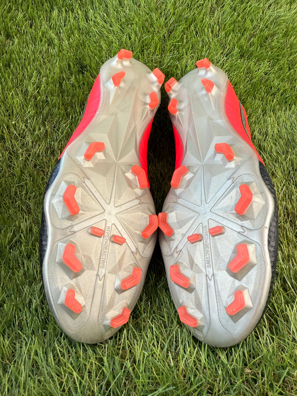 Nike Phantom Venom Elite FG - 12 UK