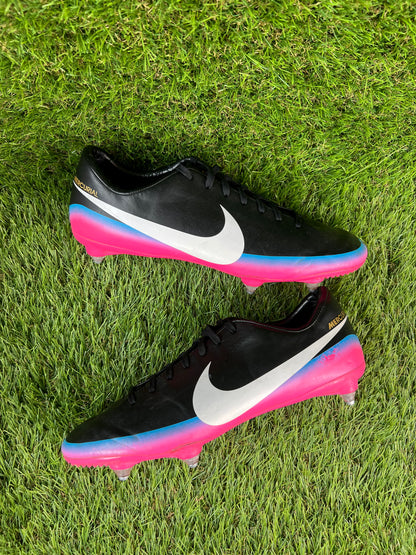 Nike Mercurial Victory III SG - 8 UK