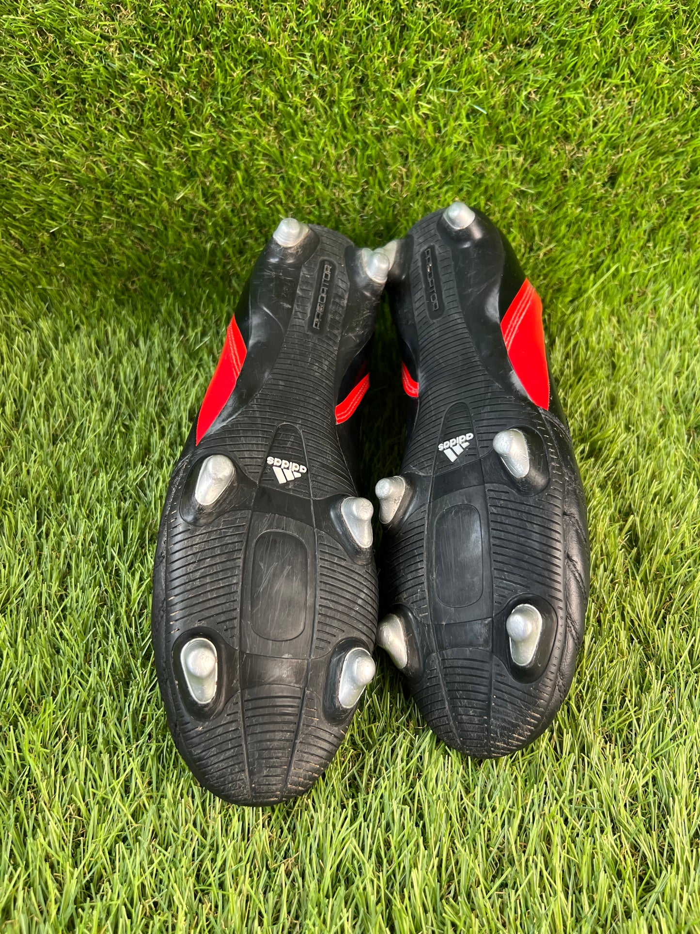 Adidas Predator Adipower SG - 9.5 UK