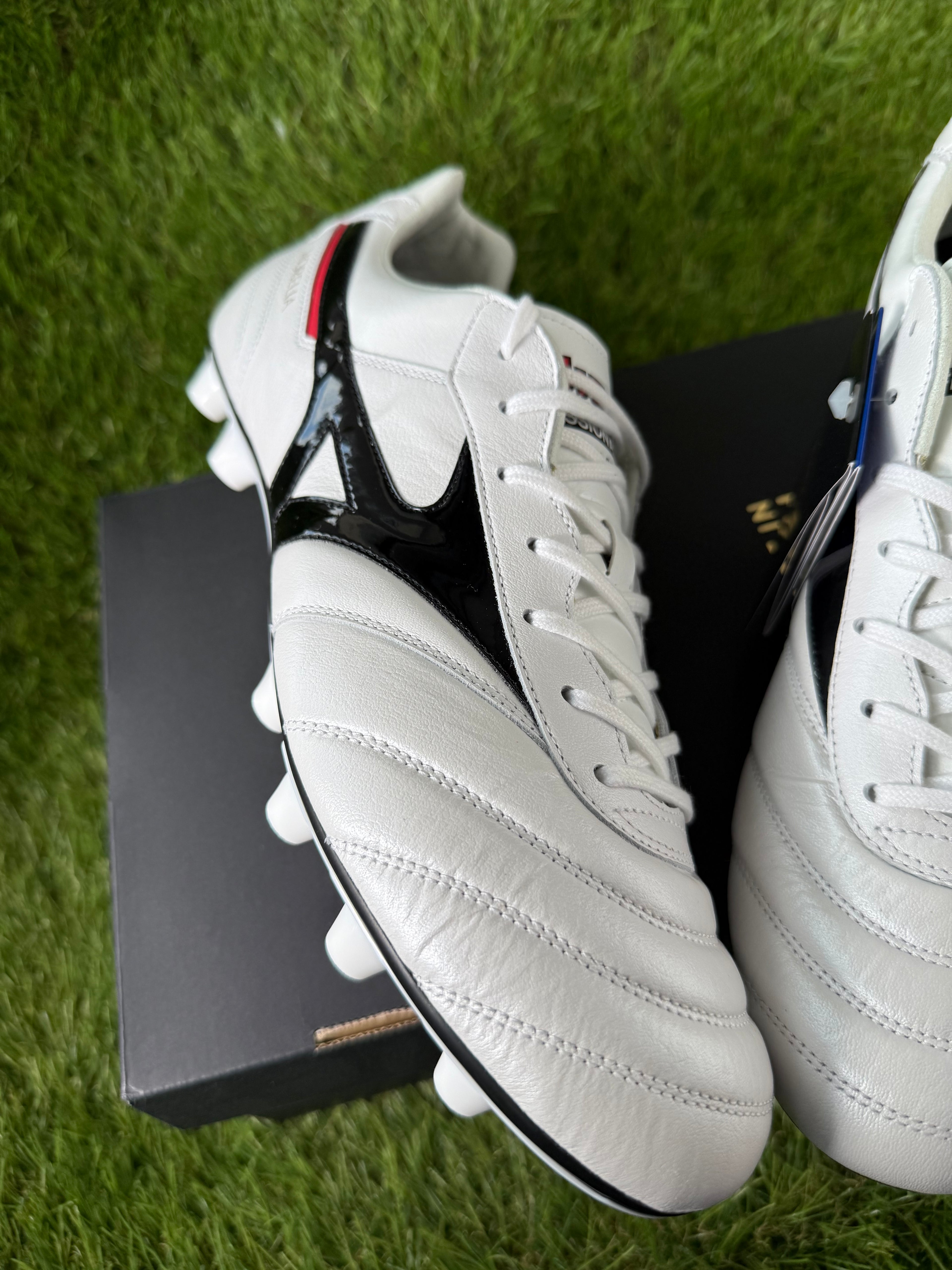 Mizuno Morelia II Made in Japan FG - 10 UK