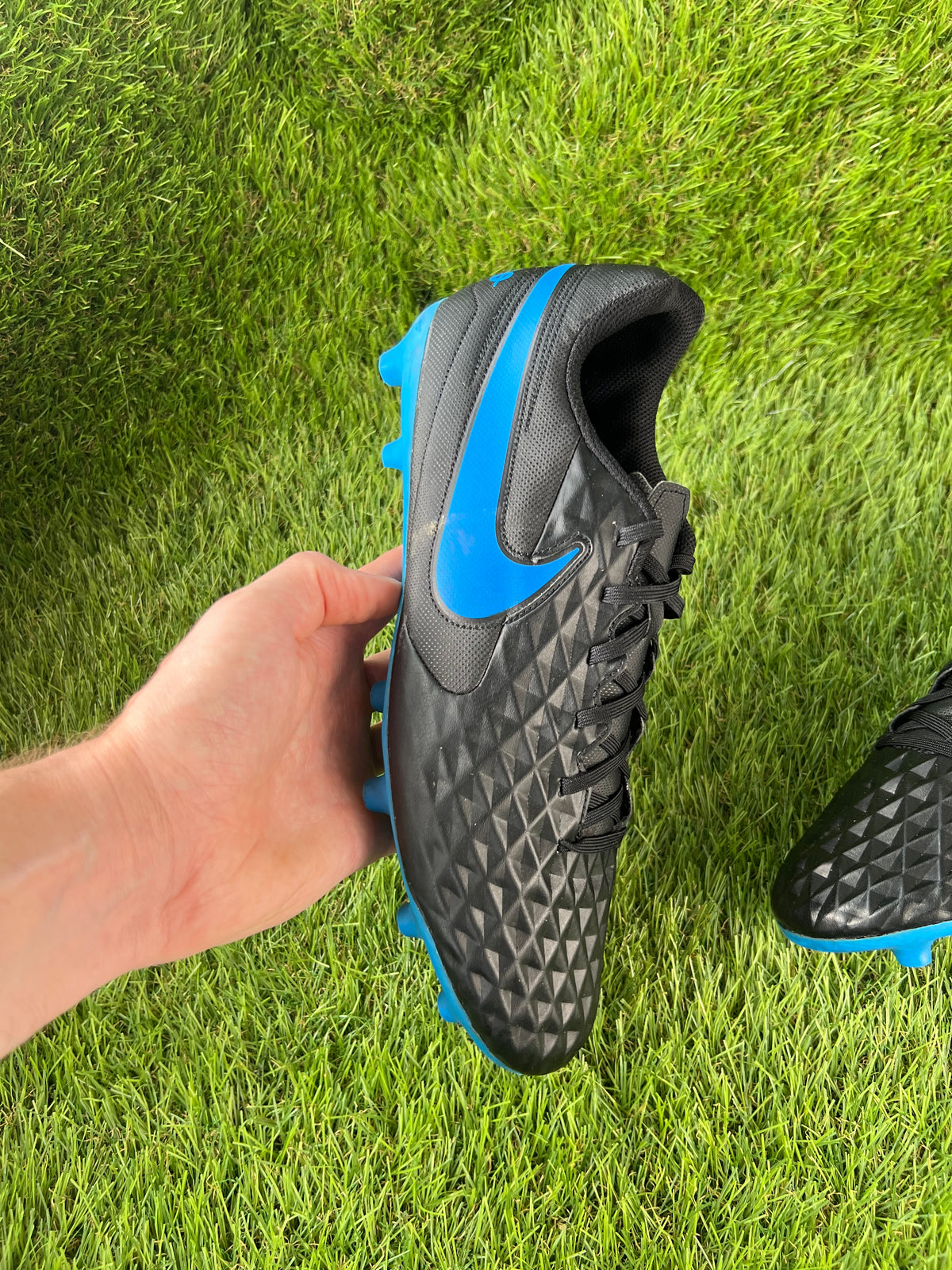 Nike Tiempo Legend 8 FG - 9.5 UK