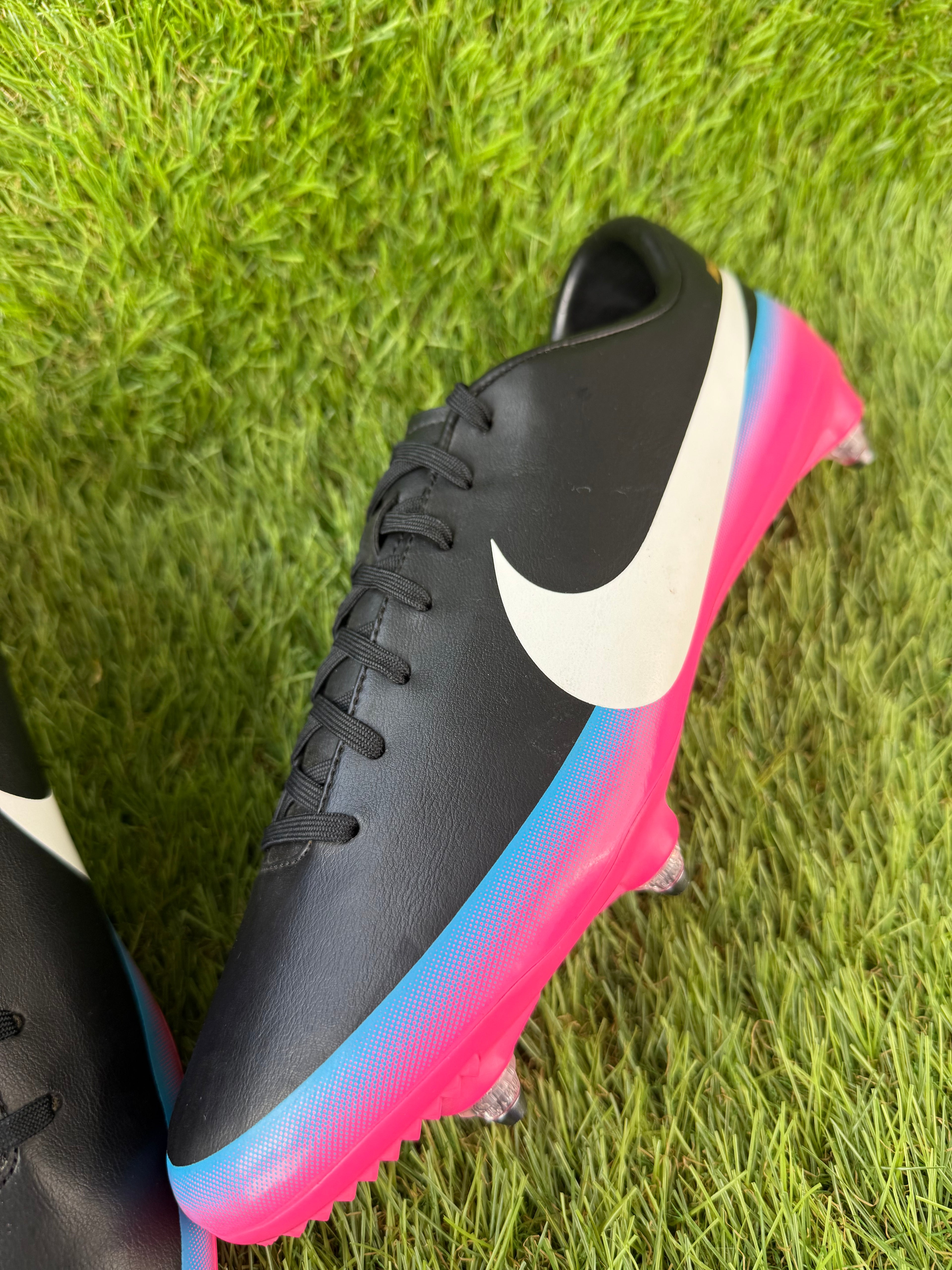 Nike Mercurial Victory III CR7 SG - 8 UK