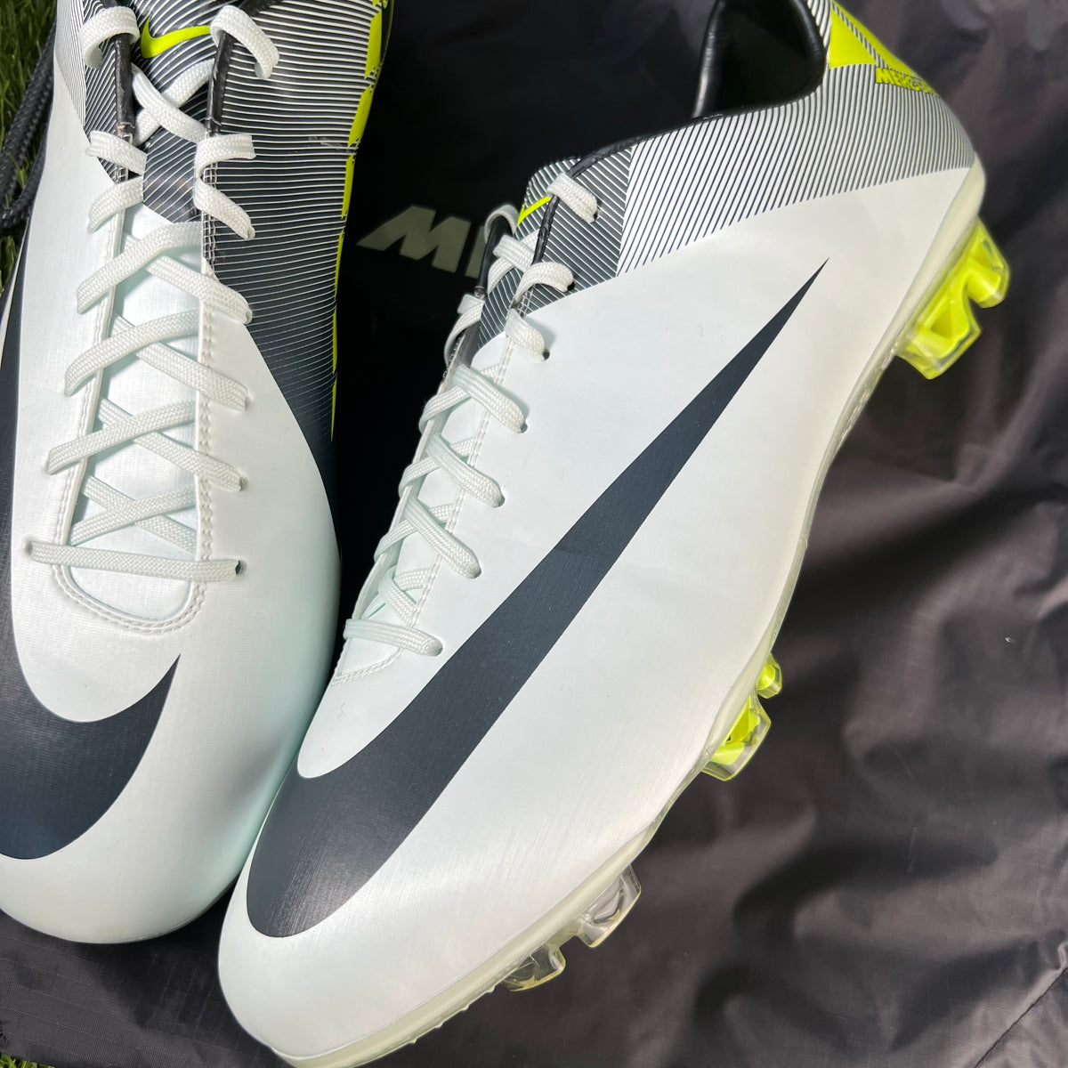 Nike Mercurial Vapor VII FG - 11.5 UK