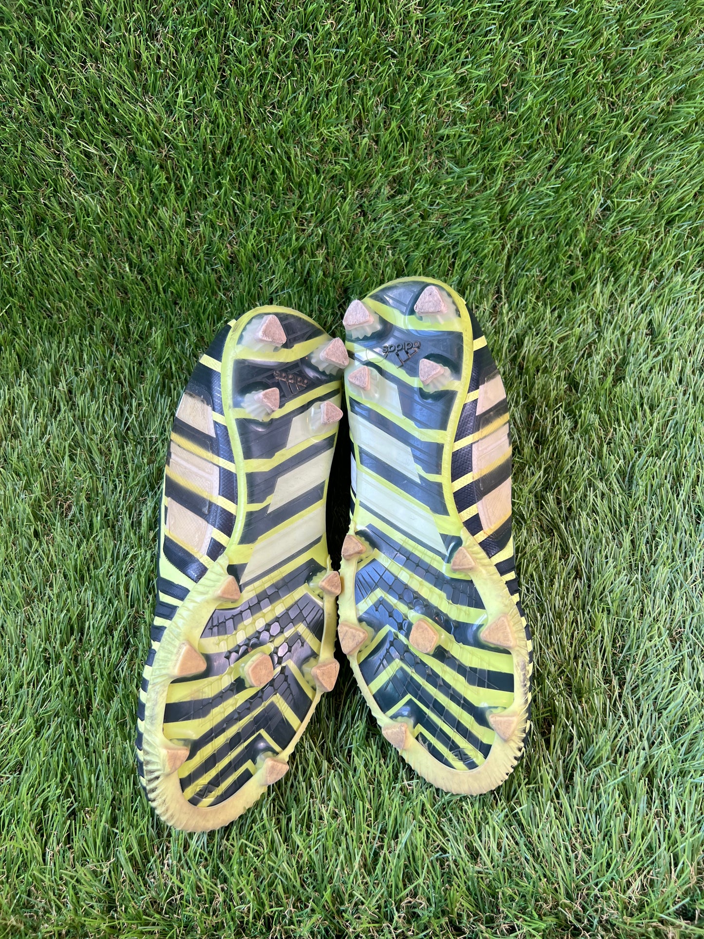 Adidas Predator Instinct FG - 8 UK