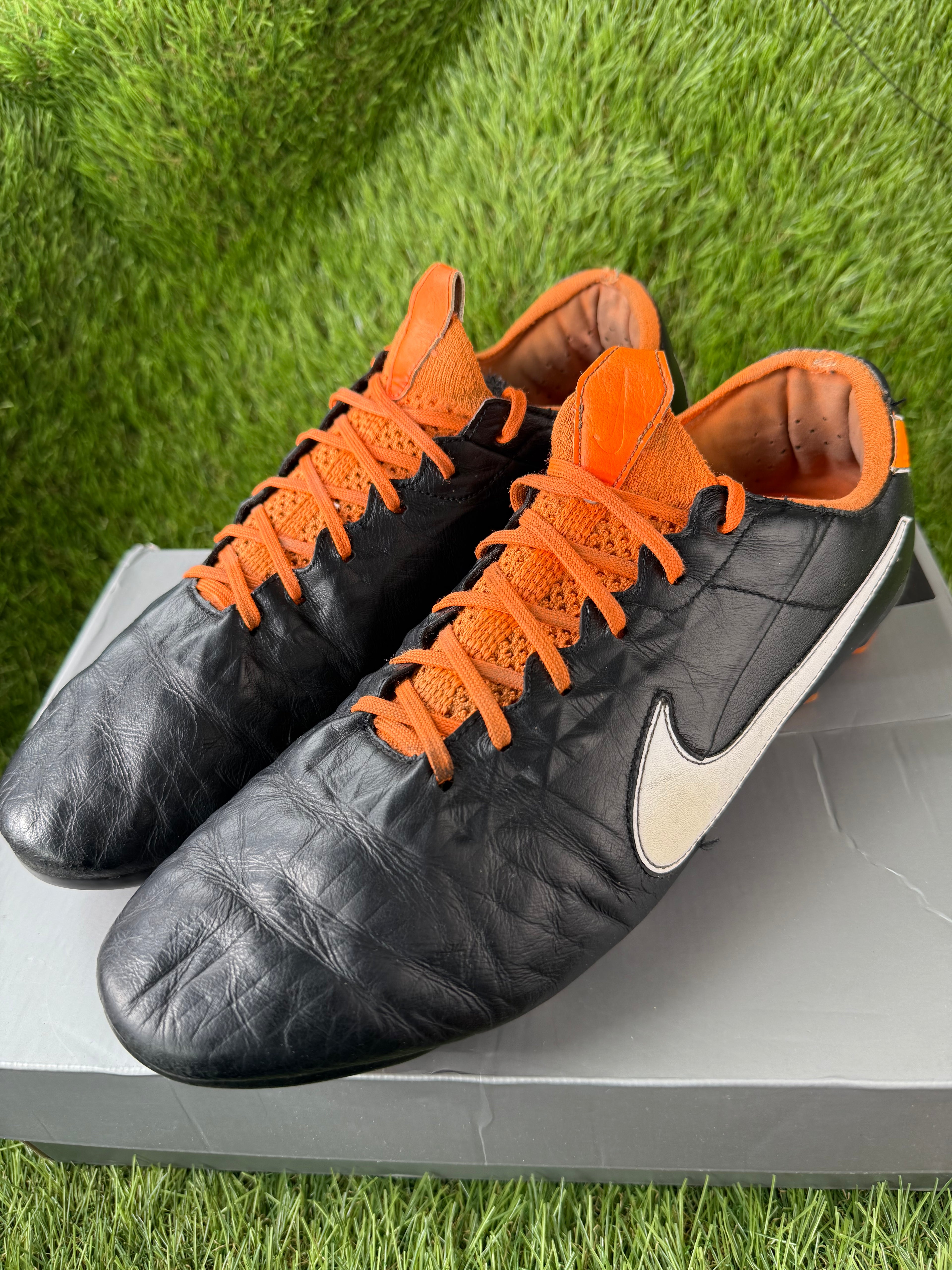 Nike Tiempo Legend 8 IV Elite FG - 10 UK