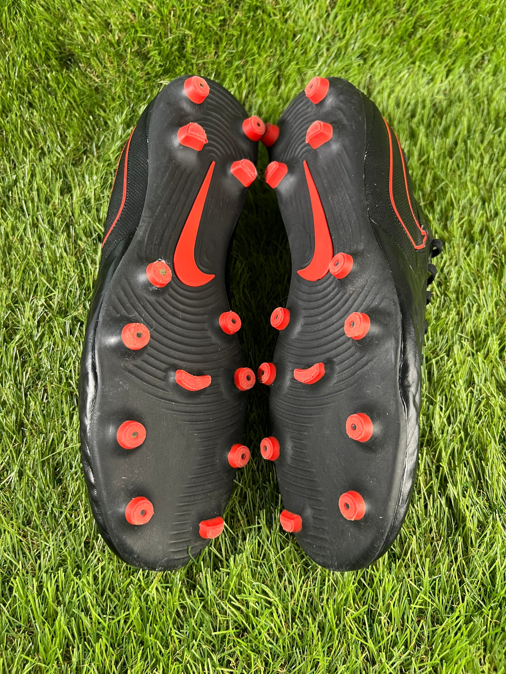 Nike Tiempo Legend 8 FG - 10.5 UK