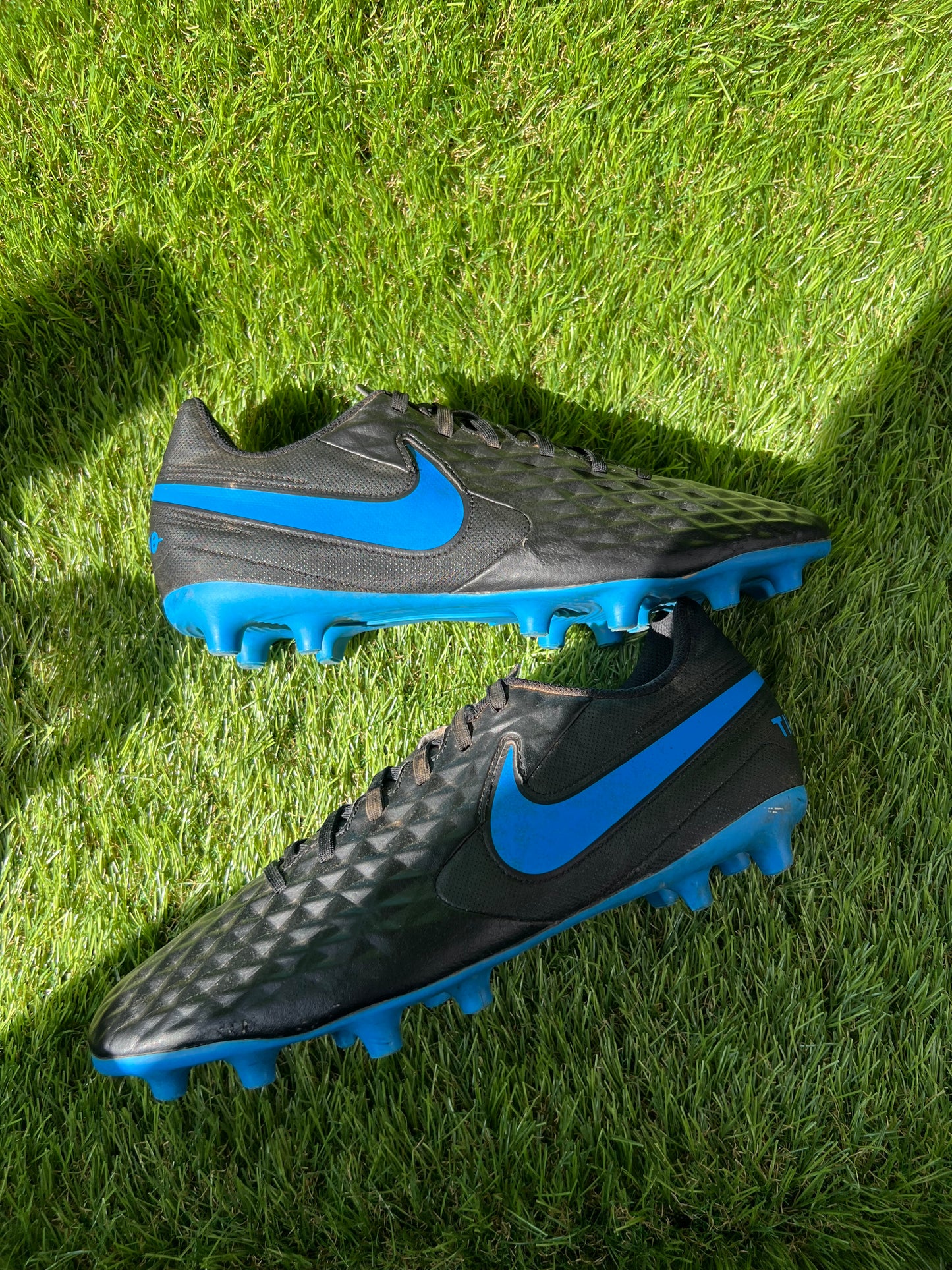 Nike Tiempo Legend VIII FG - 8.5 UK