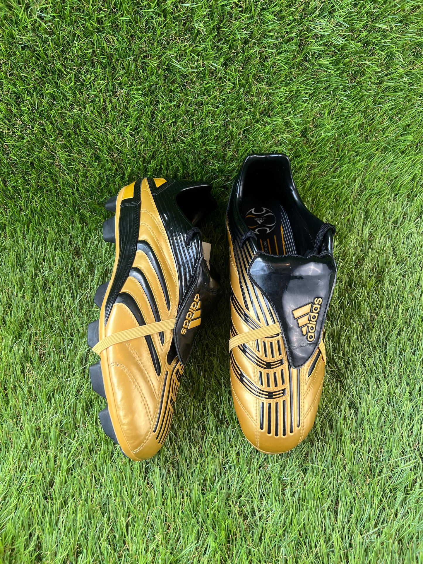 Adidas Predator Absolute FG - 8 UK