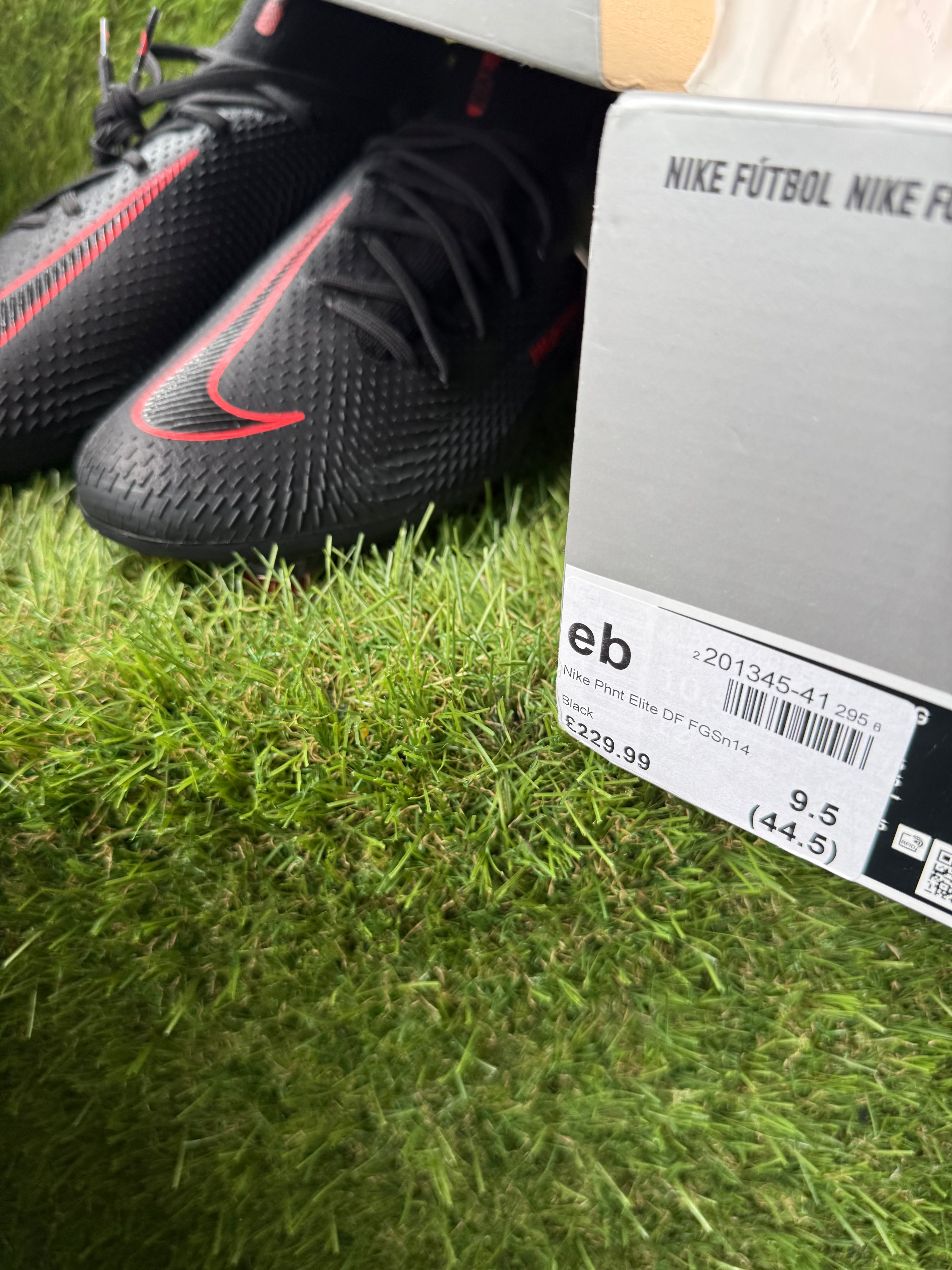 Nike Phantom GT Elite ACC FG - 9.5 UK