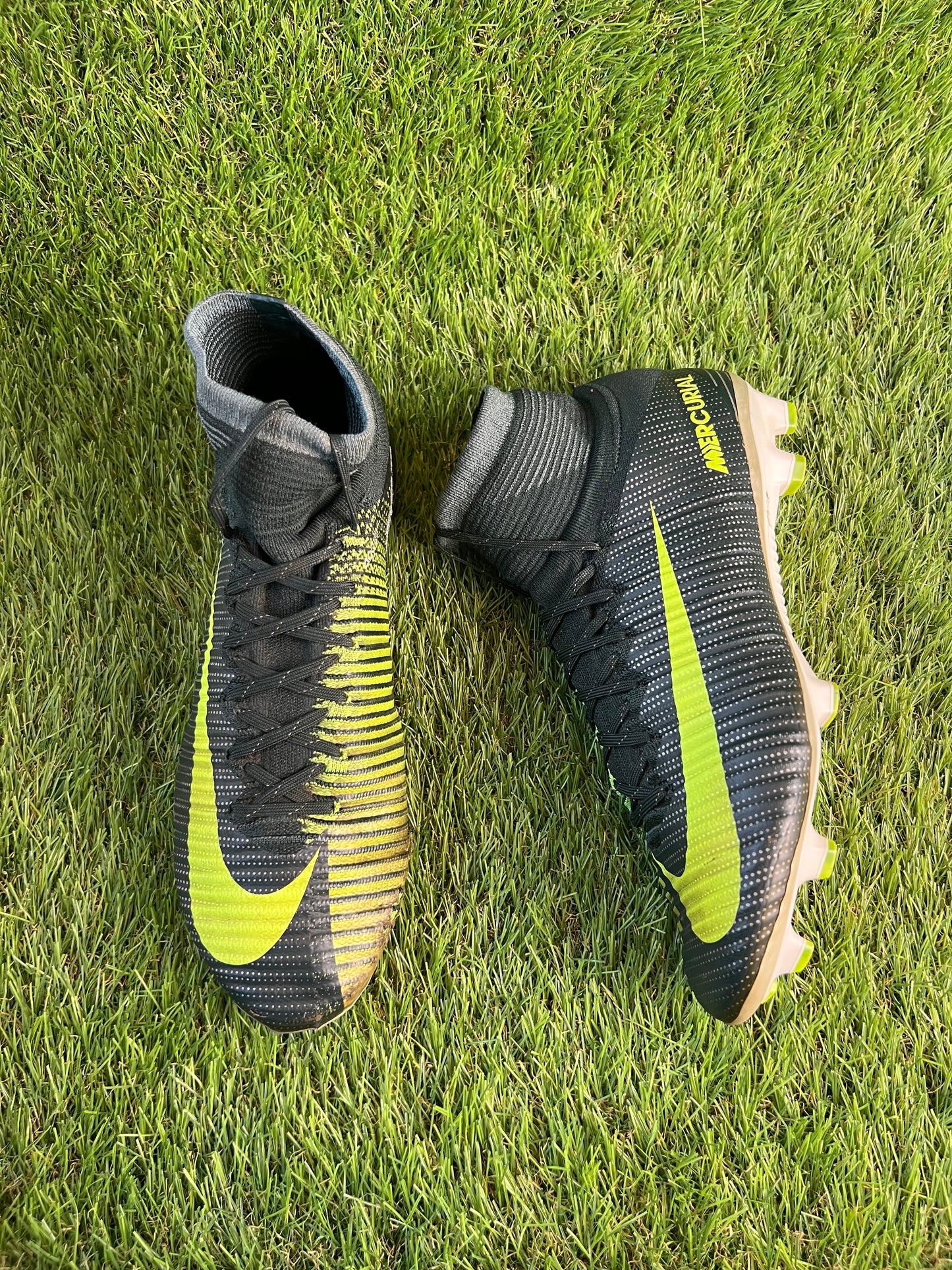 Nike Mercurial Superfly V ACC CR7 FG - 9 UK