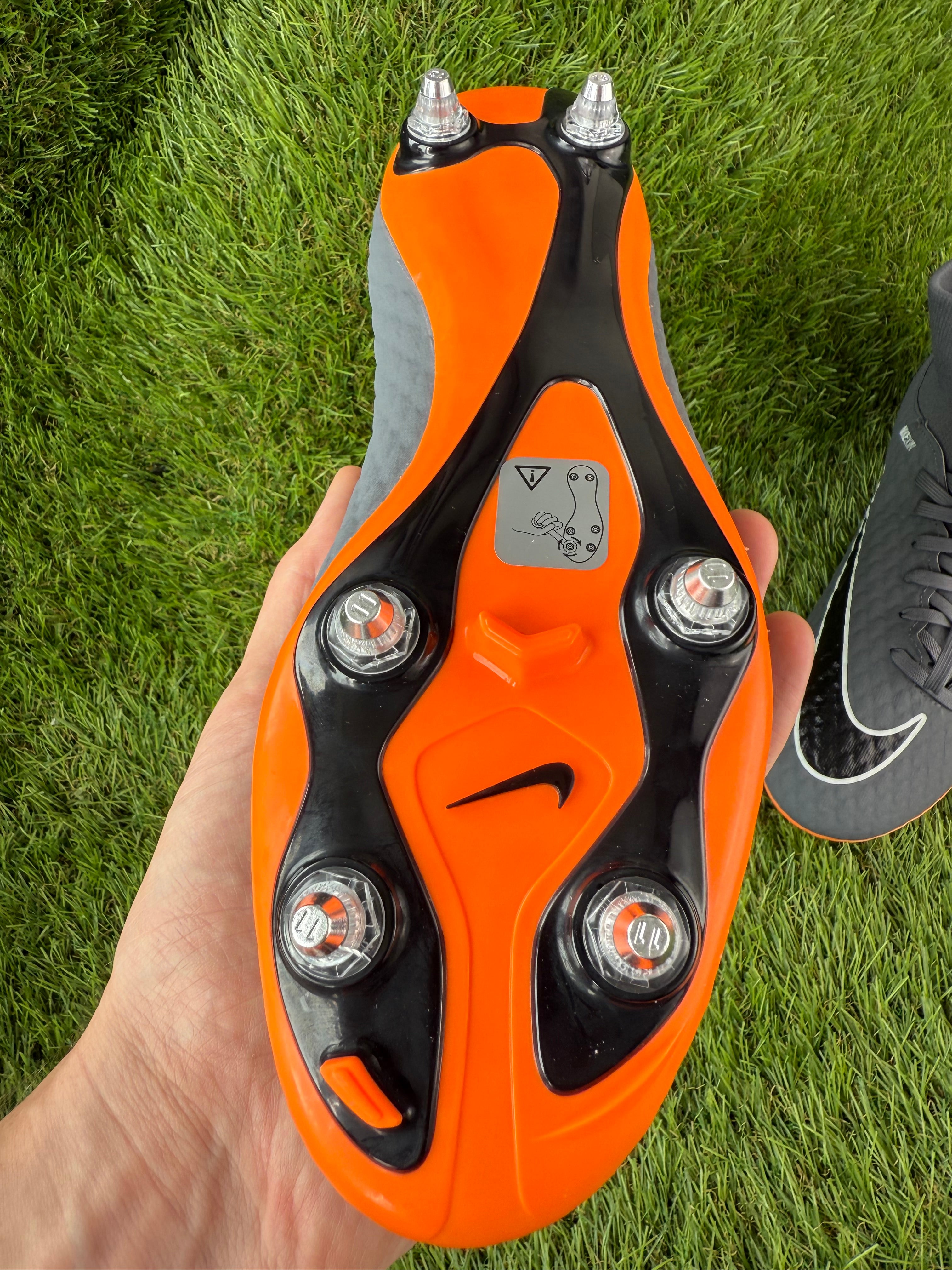 Nike Hypervenom Phantom 3 Academy SG - 7.5 UK