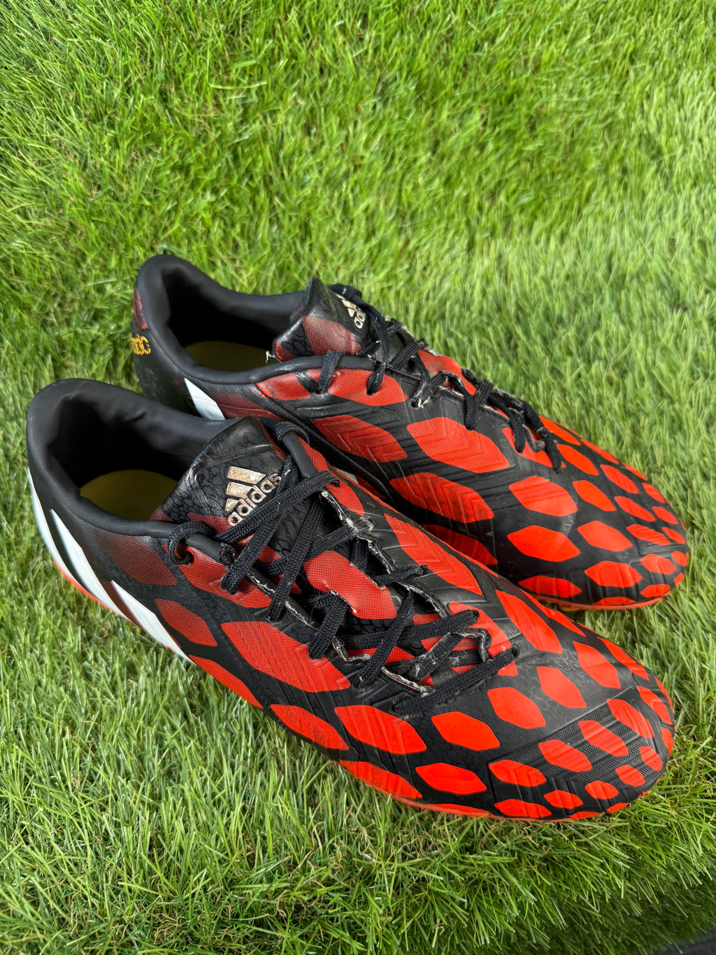 Adidas Predator Instinct Absolado FG - 10 UK