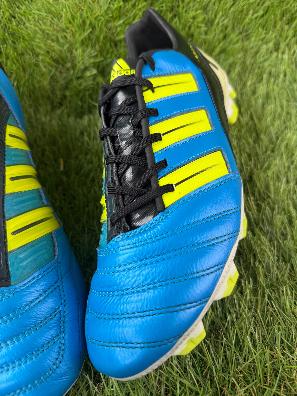 Adidas Predator AdiPower FG - 8.5 UK