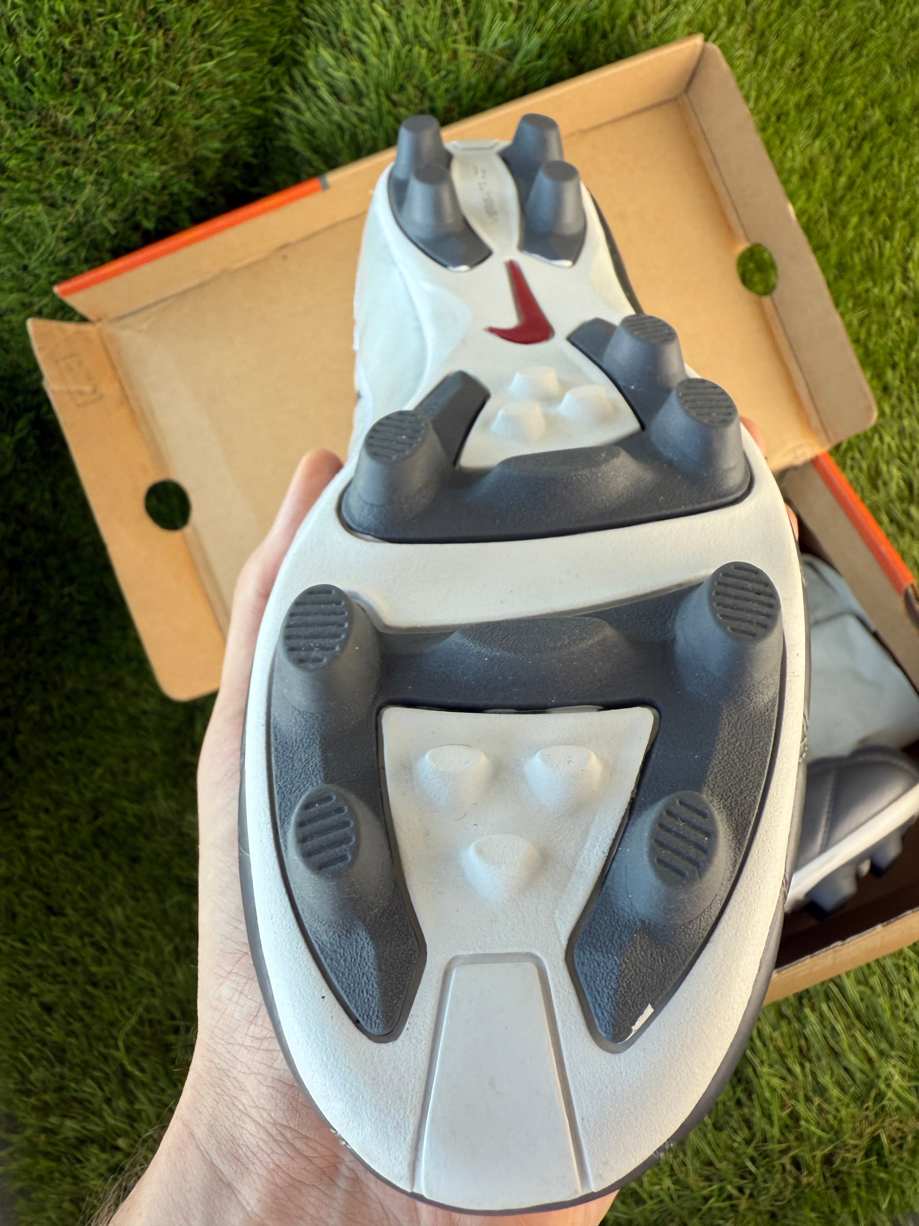 Nike Total 90 III FG - 9.5 UK
